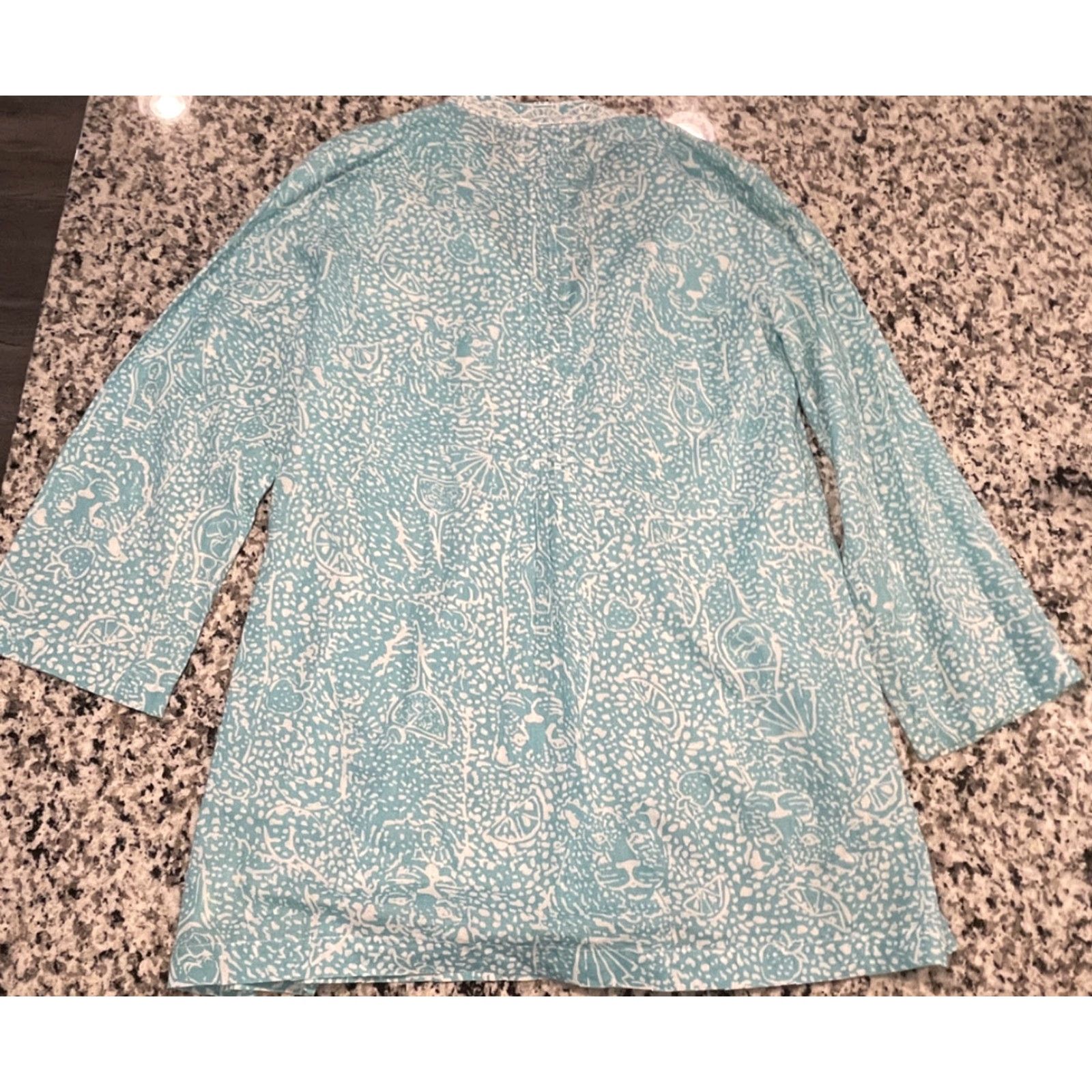 Lilly Pulitzer Lilly Pulitzer Sarasota Beaded Tunic Shorely Blue Ice Cake Medium Tunic Women M Blue Beaded Sarasota Tunic Lilly Pulitzer Medium Women Size M / US 6-8 / IT 42-44 - 7 Thumbnail