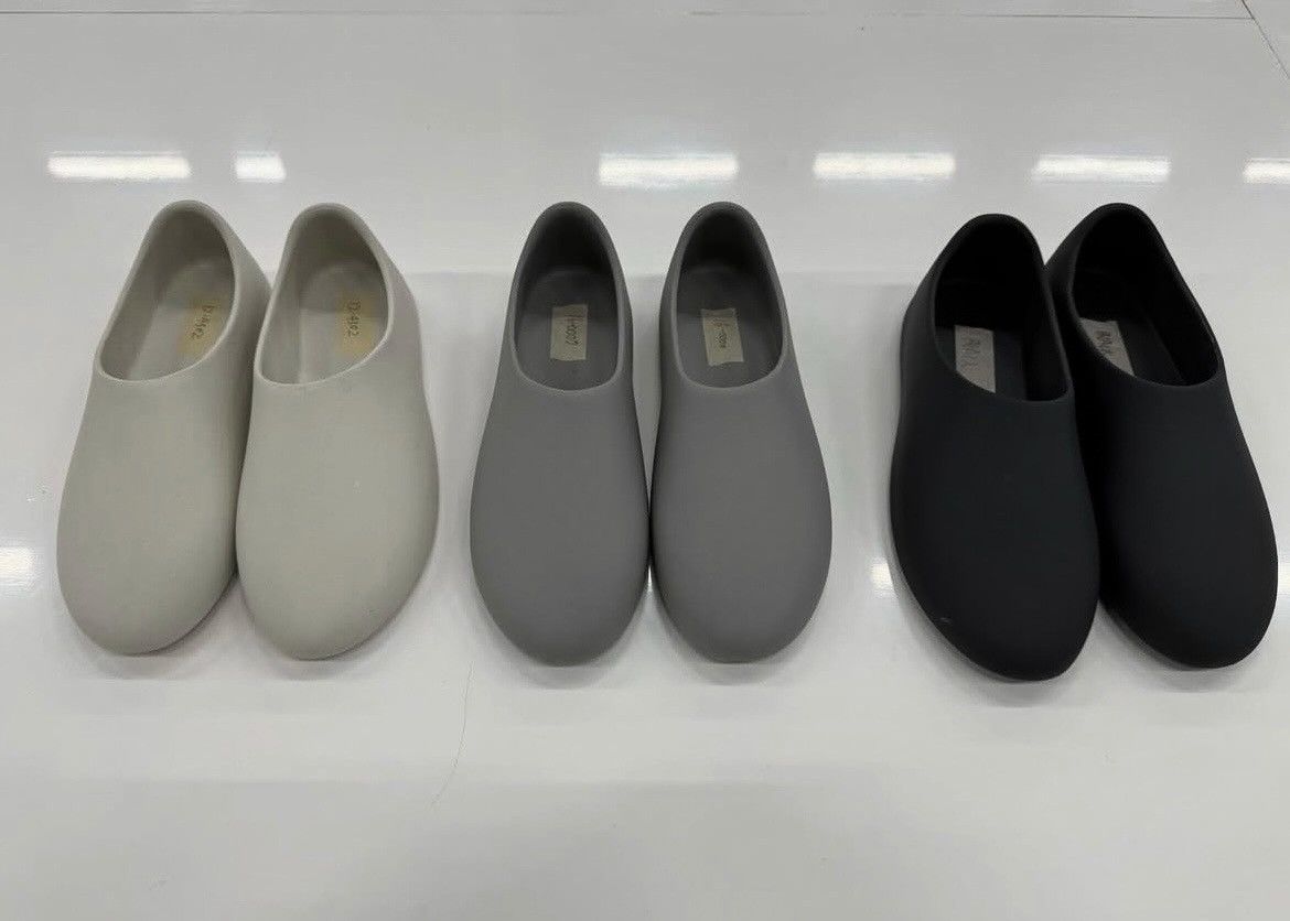 Yeezy YZY SLIDE SL-01G Size US 10 / EU 43 - 7 Thumbnail
