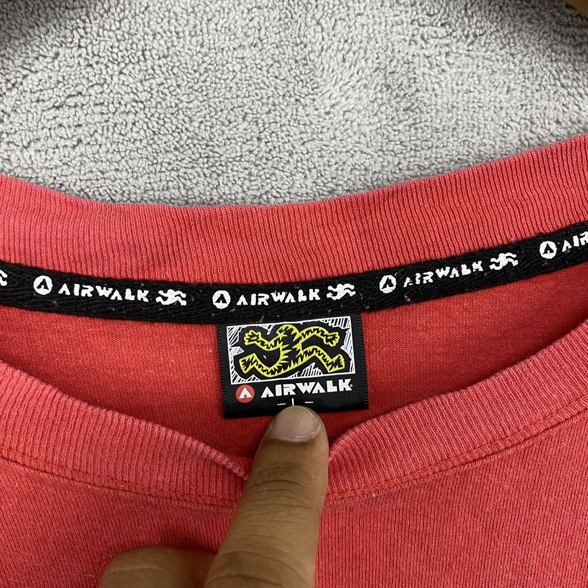 Airwalk Thrashed Faded Airwalk Logo Tee Size US L / EU 52-54 / 3 - 6 Thumbnail