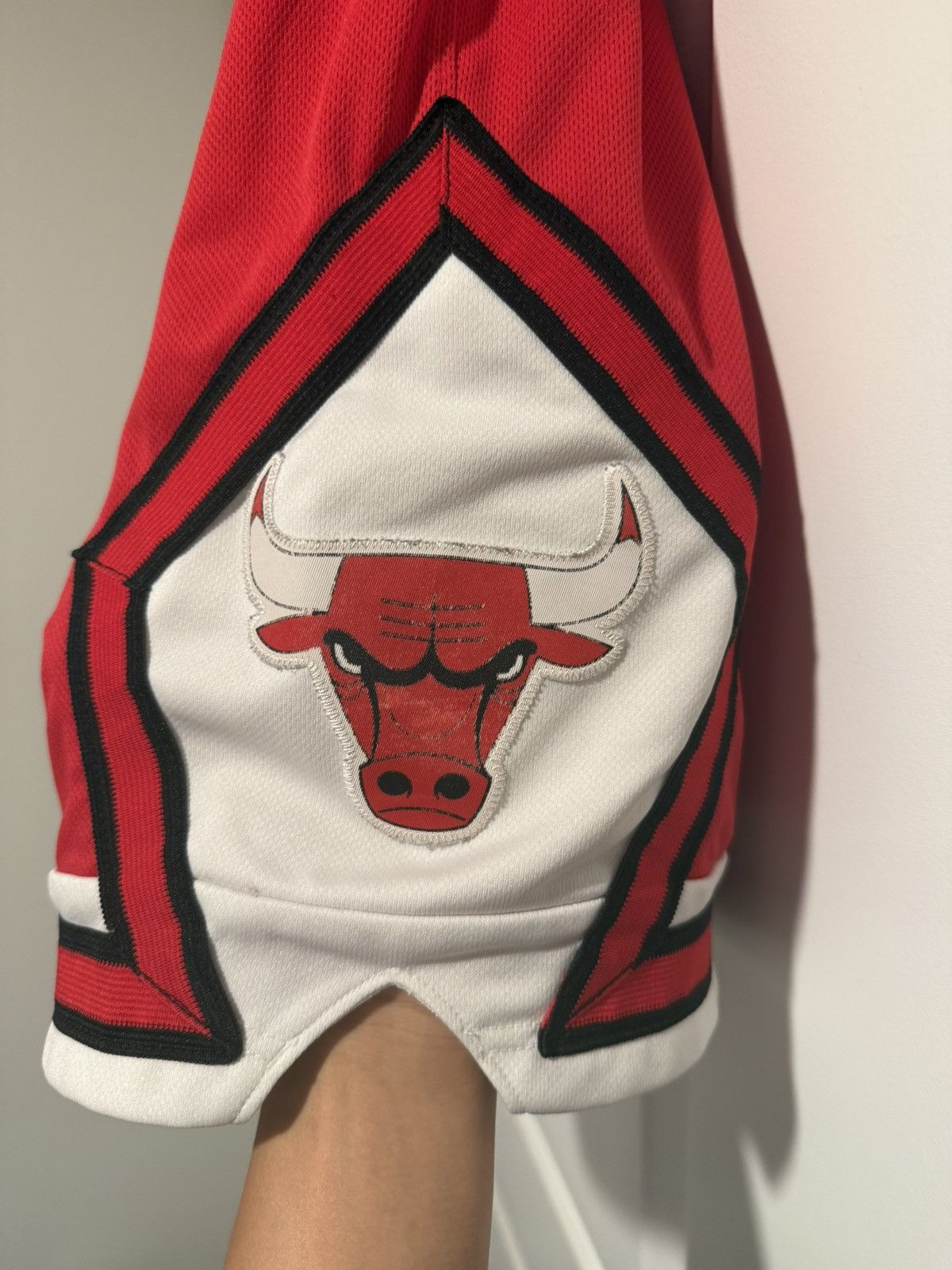 Adidas Chicago Bulls Team Shorts Size US 33 - 3 Thumbnail