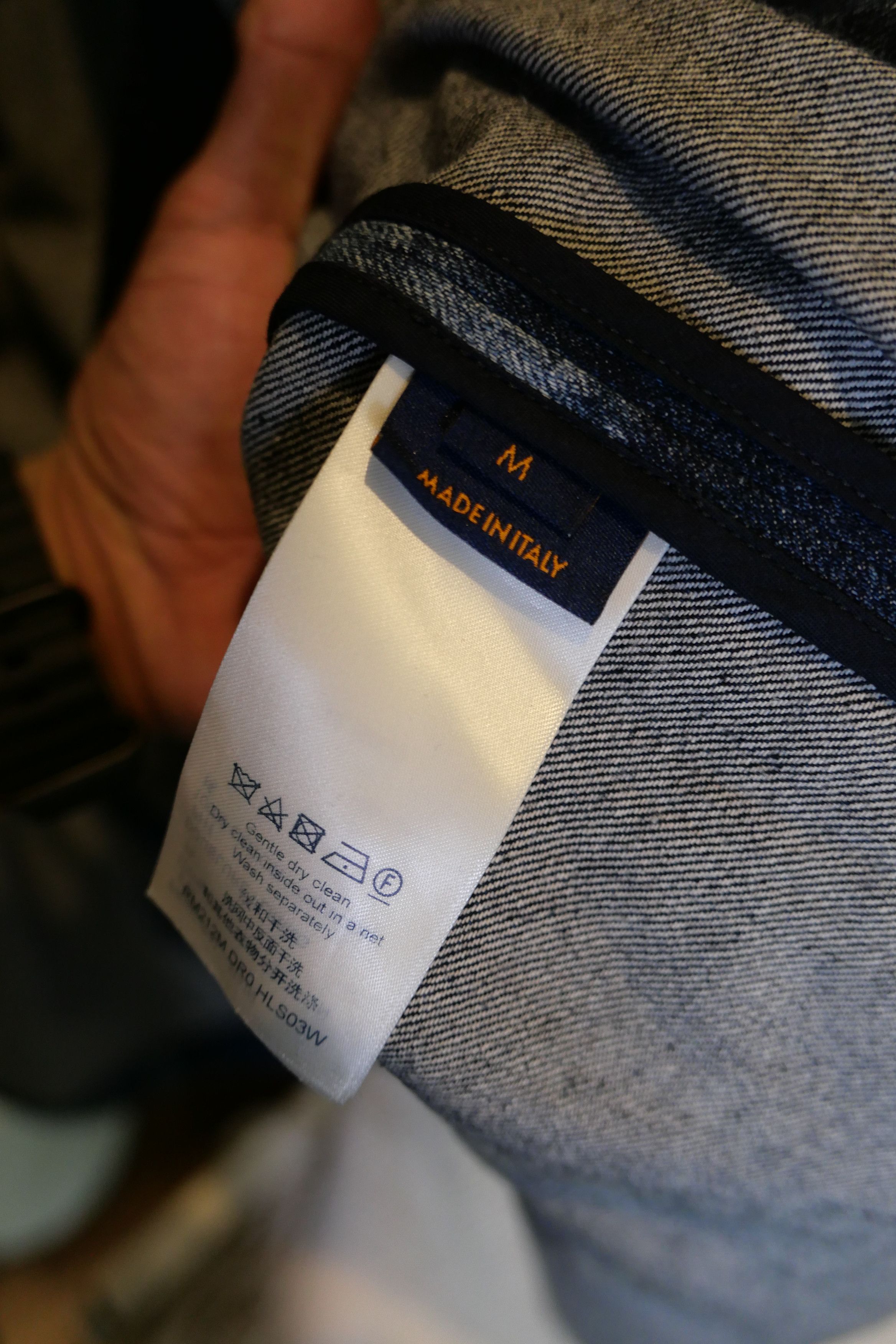 Louis Vuitton Louis Vuitton Denim Shirt Size US M / EU 48-50 / 2 - 3 Thumbnail