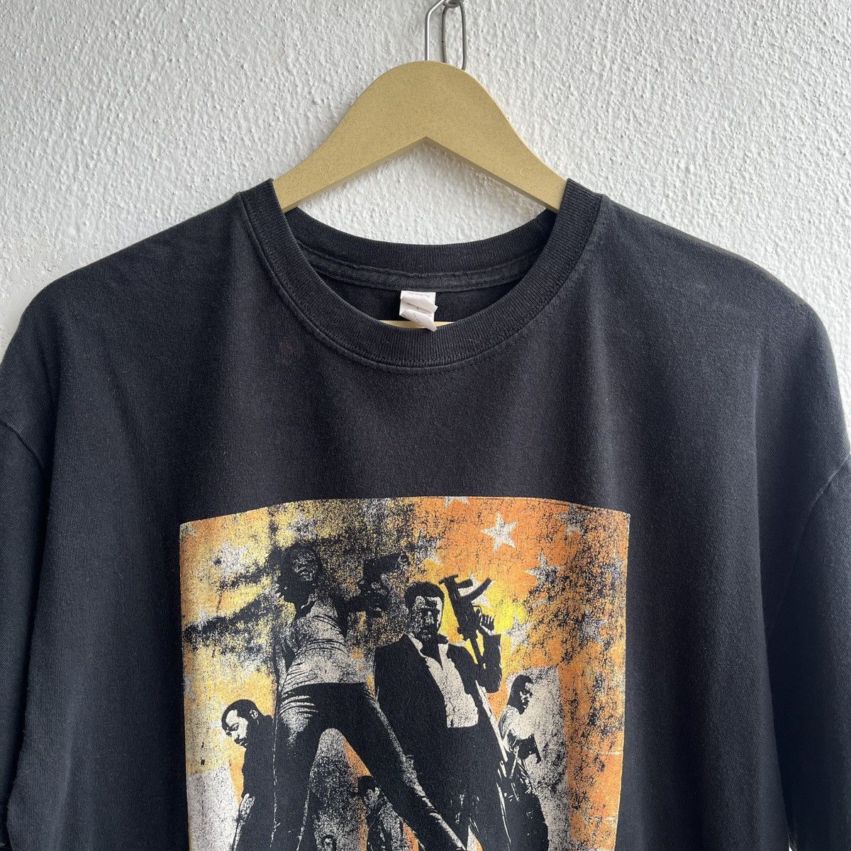 Other PROMO MOVIE 2010 THE LOSERS IDRIS ELBA CHRIS EVAN TSHIRT Size US L / EU 52-54 / 3 - 18 Thumbnail