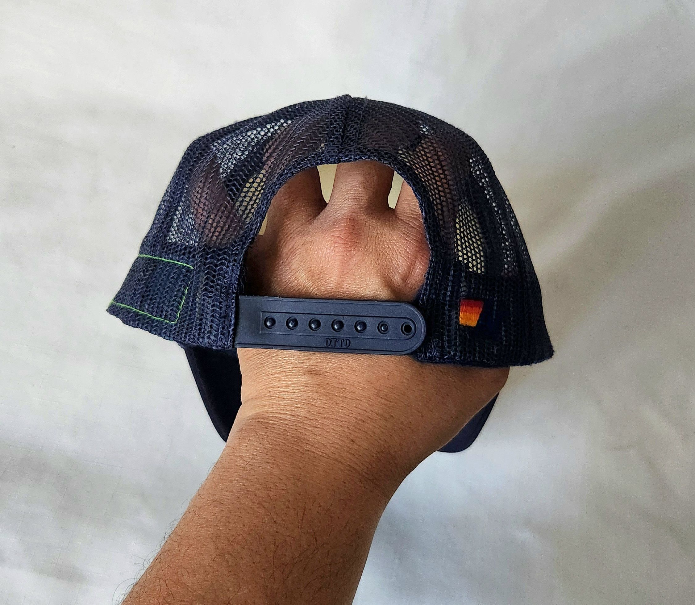 Aviator Nation AVIATOR NATION Rare Unisex Laguna Beach CA. TRUCKER HAT Size ONE SIZE - 3 Thumbnail