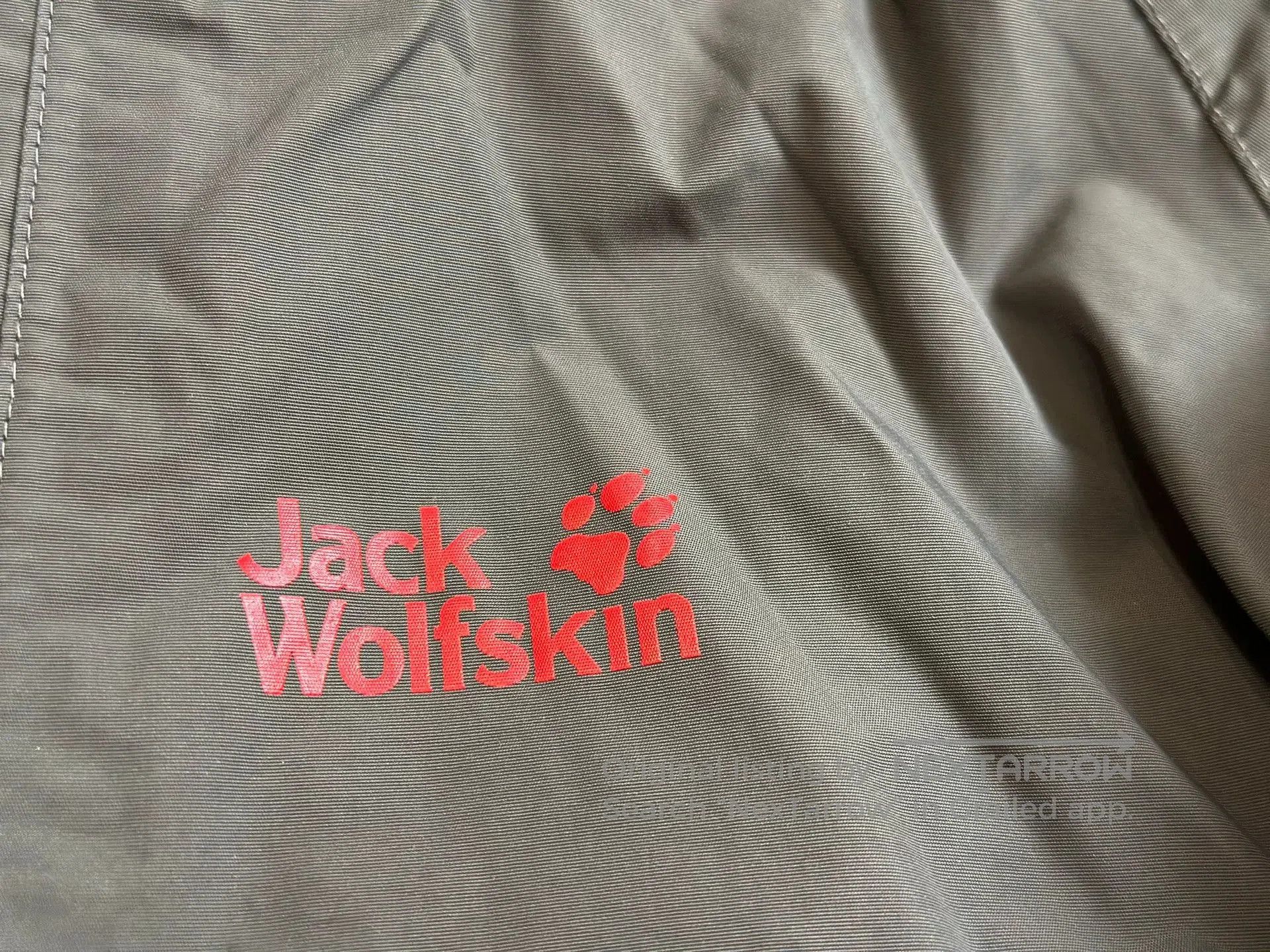 Jack Wolfskin JACKWOLFSKIN Lightweight Waterproof Jacket. Size US M / EU 48-50 / 2 - 3 Thumbnail