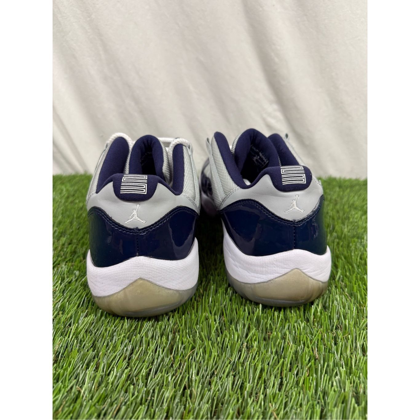 Jordan Brand Jordan 11 Low Georgetown Size 12 CLEAN Excellent Condition Size US 12 / EU 45 - 3 Thumbnail