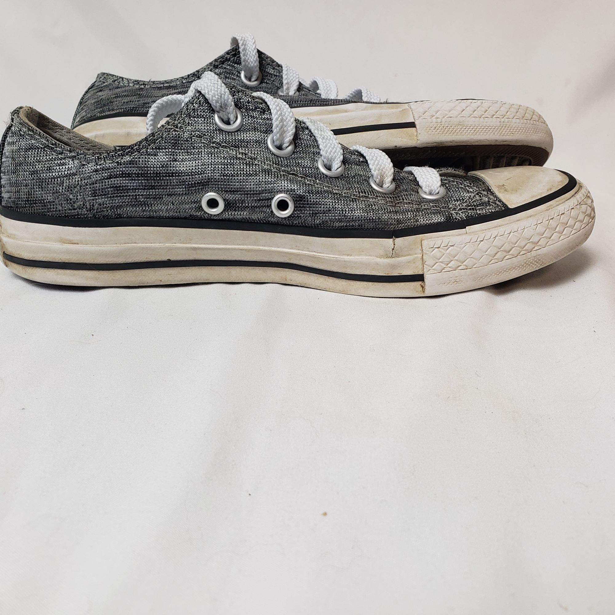 Converse Converse All Star Women's Grey Low Top Lace Up Sneakers Sz 6 Size US 6 / IT 36 - 4 Thumbnail