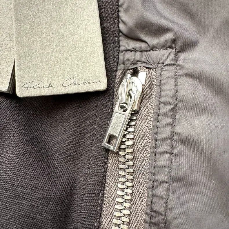 Rick Owens Rick Owens 21FW Poster Style Designer Pocket Zip Short Sle Size US S / EU 44-46 / 1 - 4 Thumbnail