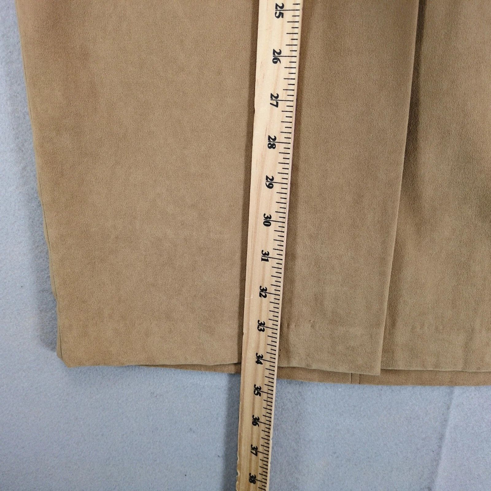 Liz Claiborne Liz Claiborne Sport Tan Faux Suede Pencil Midi Skirt Sz 12 Size 34" / US 12 / IT 48 - 8 Thumbnail