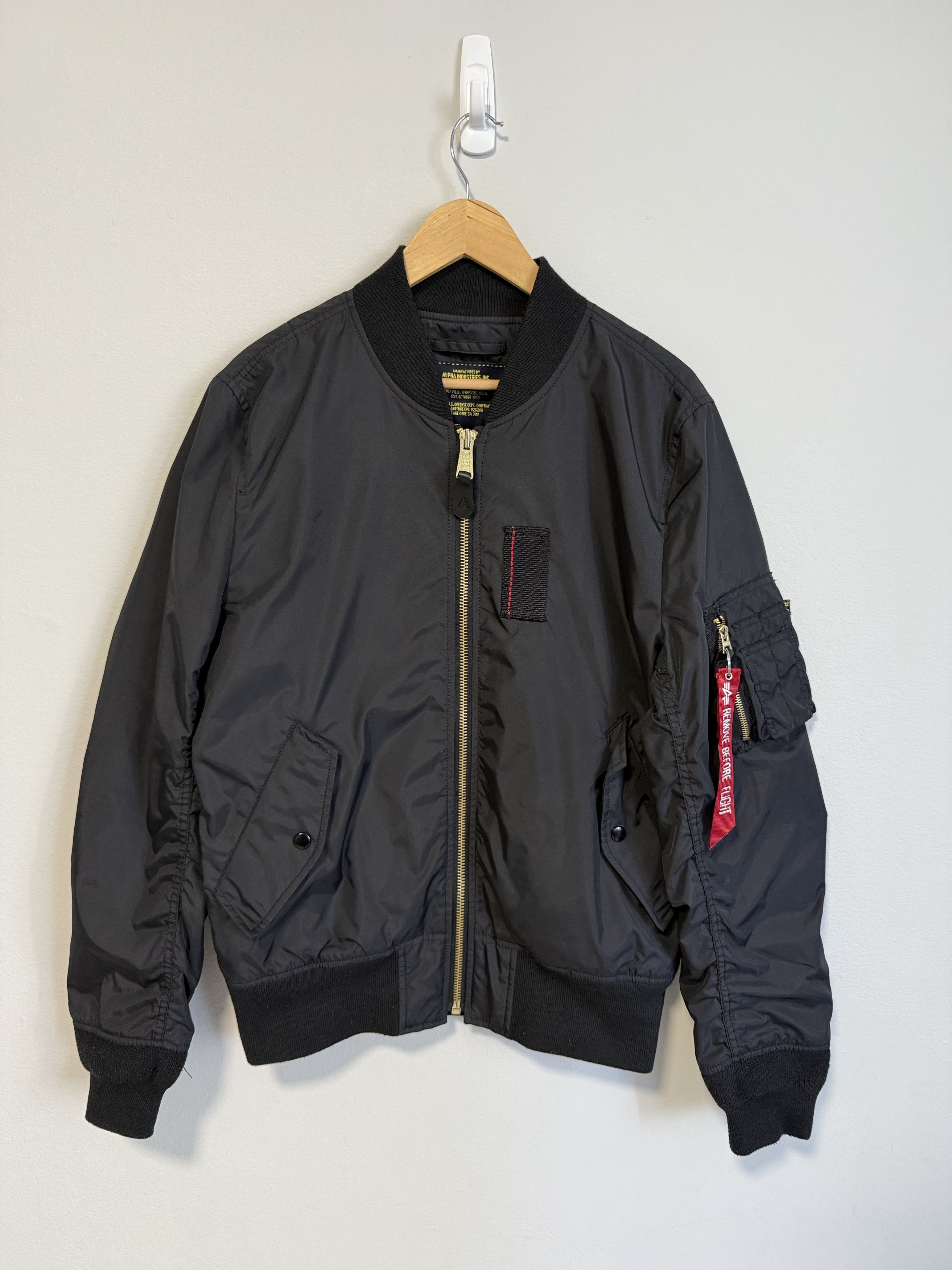 Alpha Industries Alpha Industries MA-1 Skymaster Bomber Jacket size M Size US M / EU 48-50 / 2 - 1 Thumbnail