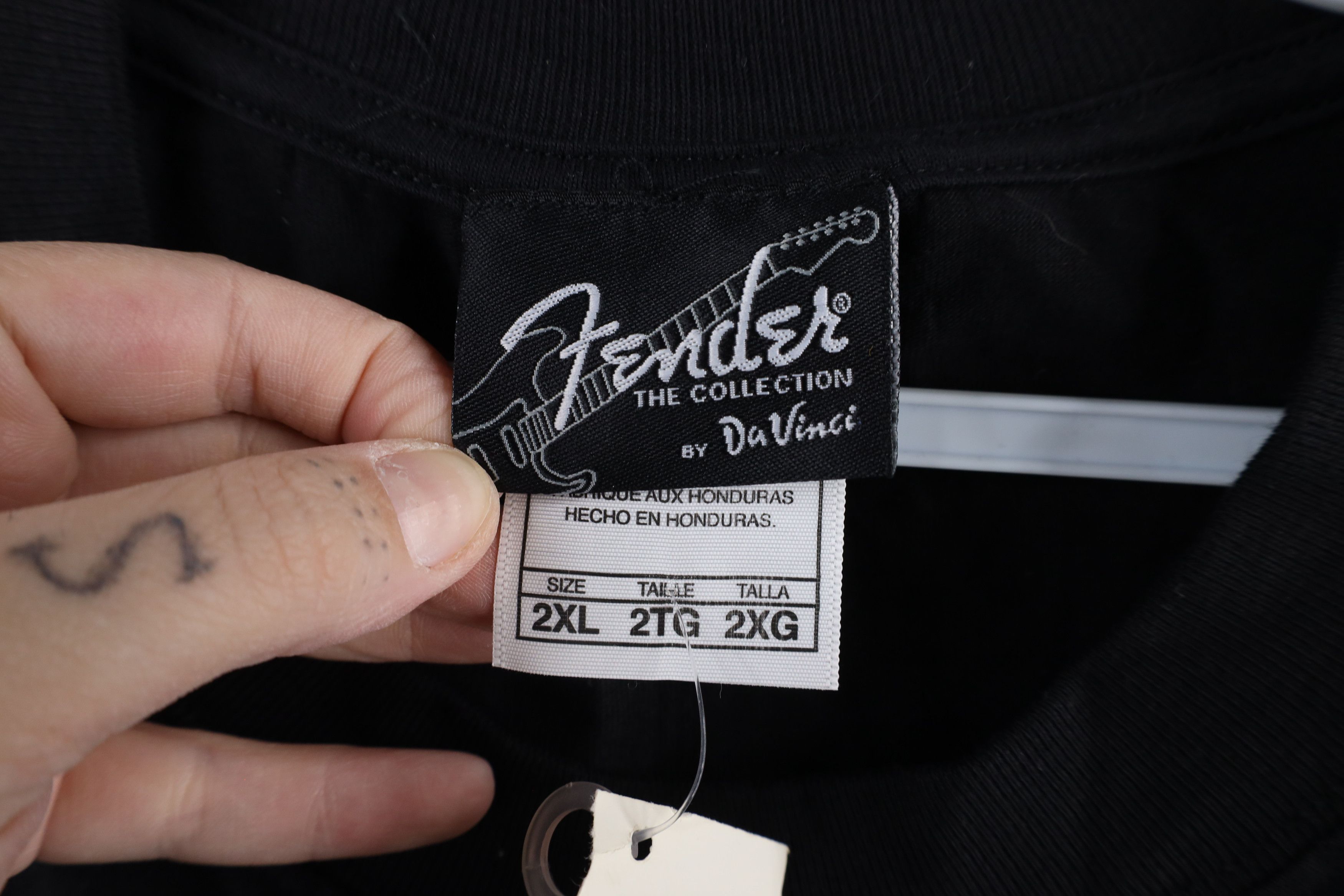 Fender × Vintage Deadstock Vintage 90s Fender Guitar Band T-Shirt Black Size US XXL / EU 58 / 5 - 7 Thumbnail