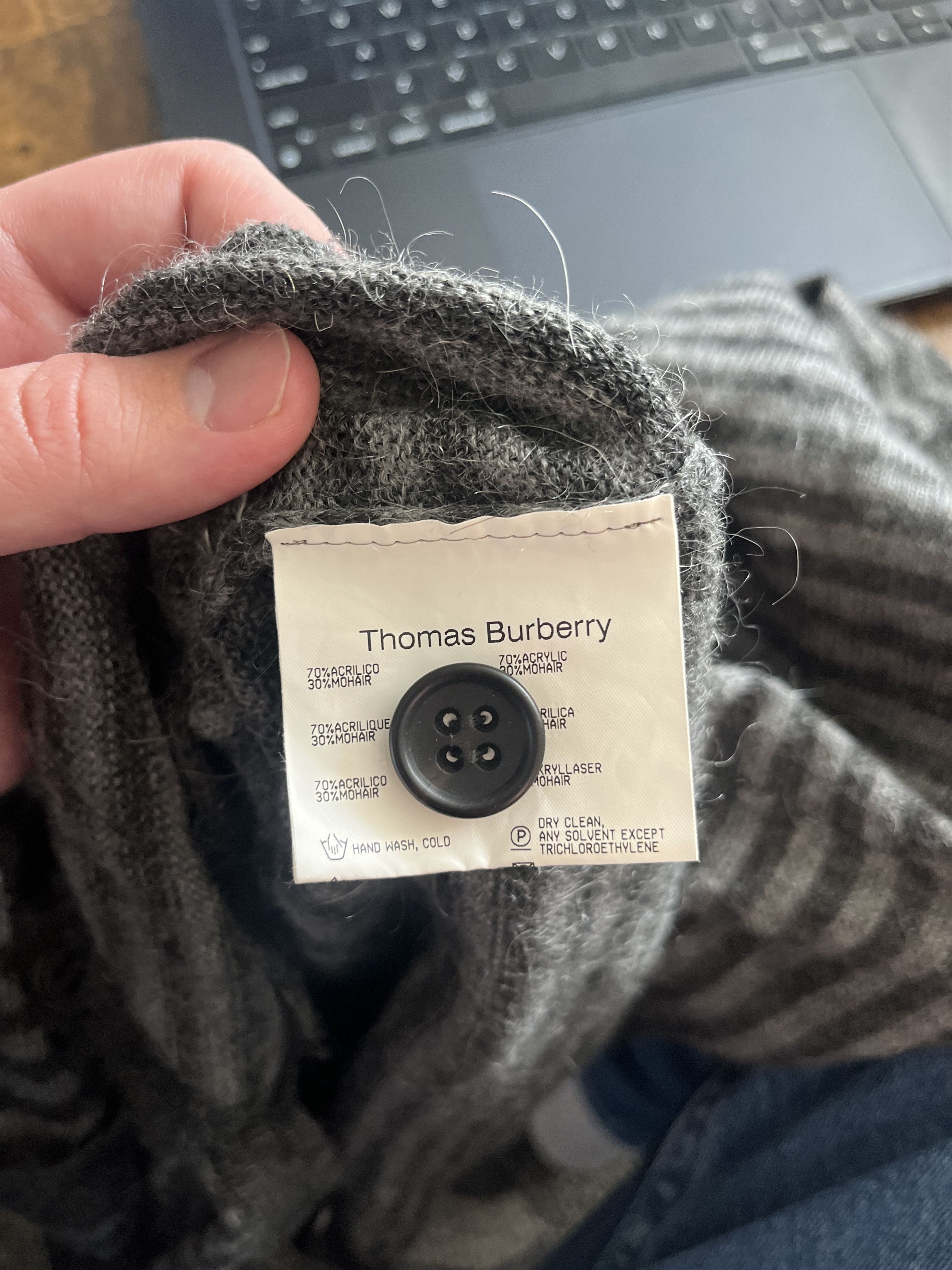 Burberry Thomas Burberry Mohair Striped Cardigan Size US XXL / EU 58 / 5 - 5 Thumbnail