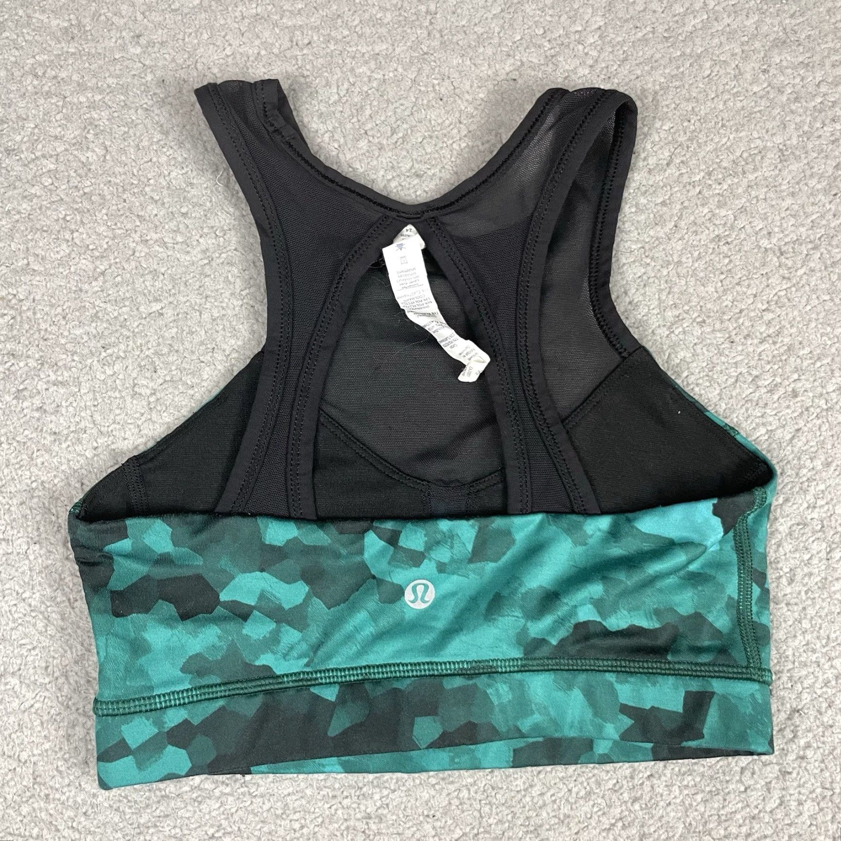 Lululemon VINTAGE Lululemon Sports Bra Womens 2 Green Racerback Sleeveless Compression Lace Run Sports Bra Size ONE SIZE - 5 Thumbnail