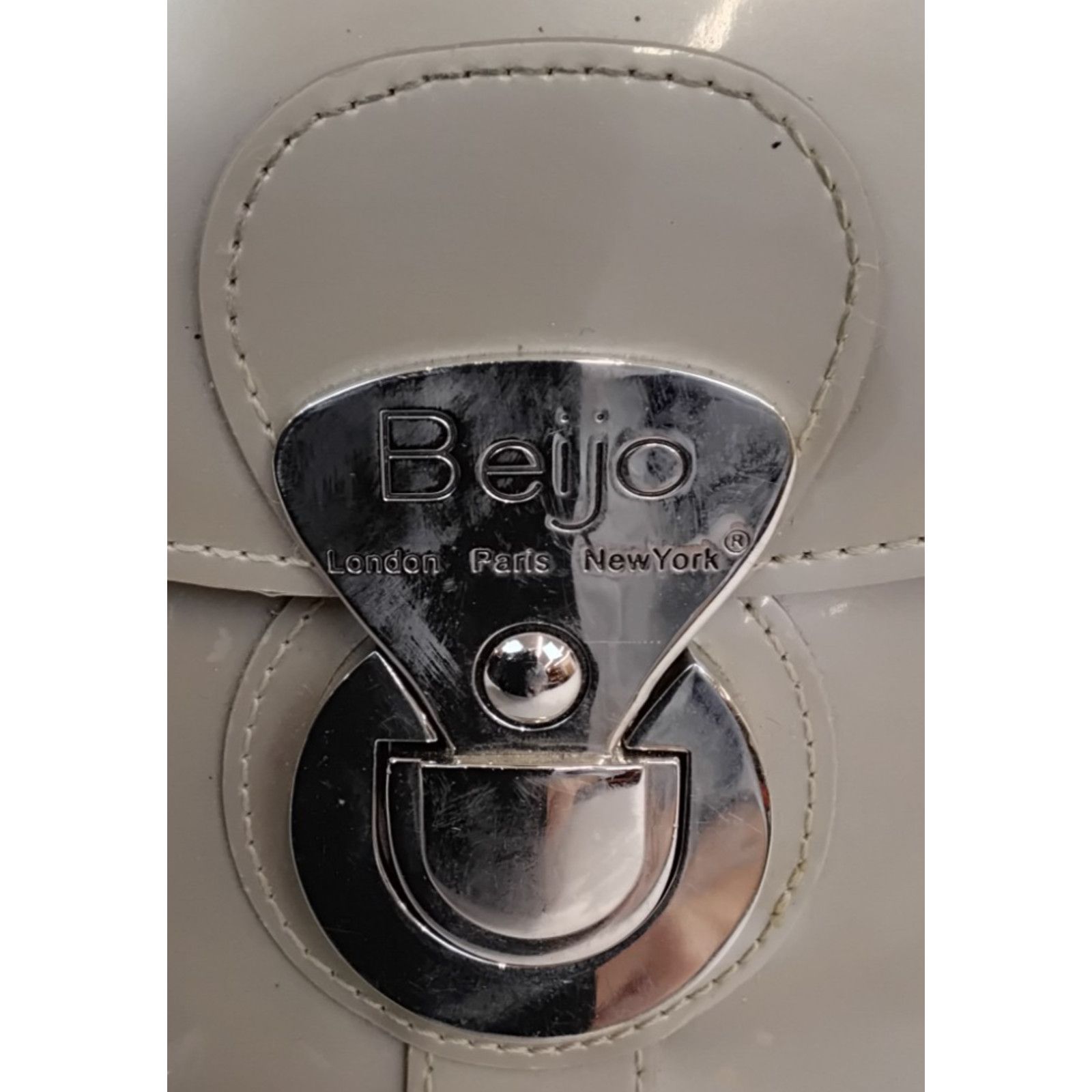 Other Beijo Handbag Taupe Silver PVC Purse & Wallet W/ Dust Bags Size ONE SIZE - 7 Thumbnail