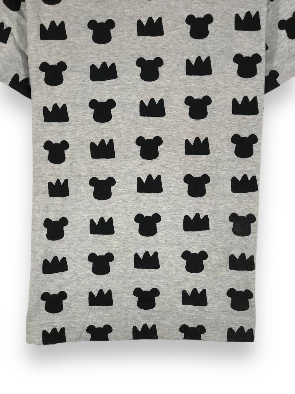 Comme des Garcons Collaboration with bearbrick Size US M / EU 48-50 / 2 - 5 Thumbnail