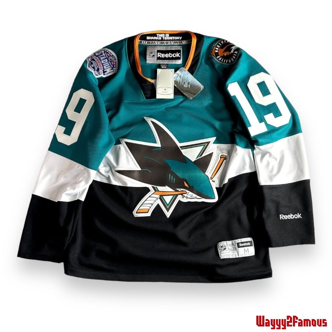 NHL × Reebok Joe Thornton 2015 Outdoor Classic Jersey Size US M / EU 48-50 / 2 - 3 Thumbnail