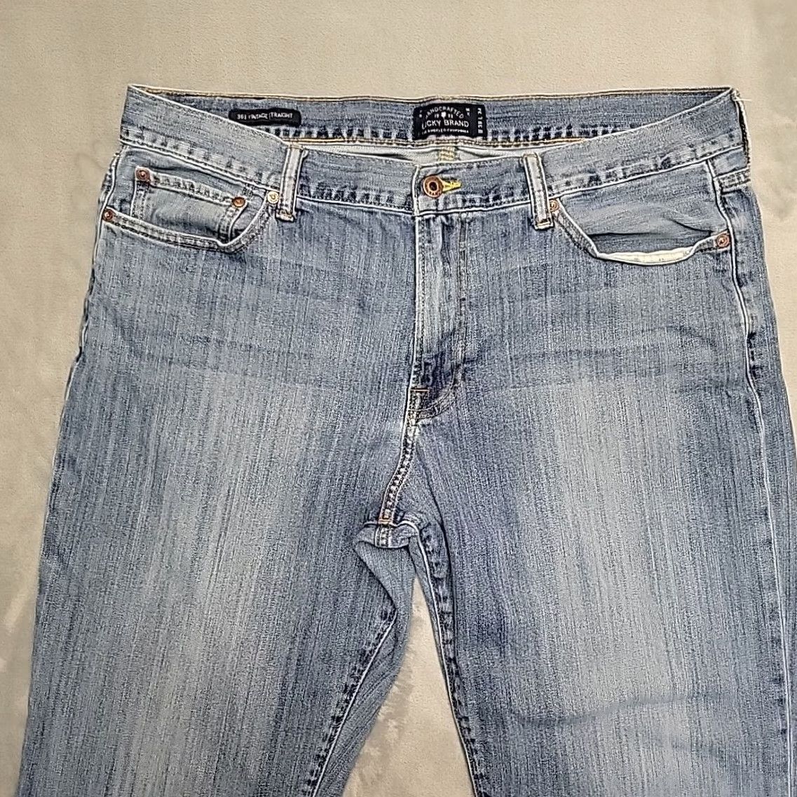 Lucky Brand Lucky Brand Jeans Mens 38x34 361 Vintage Straight Leg Faded Denim Casual Pants Size US 38 / EU 54 - 3 Thumbnail