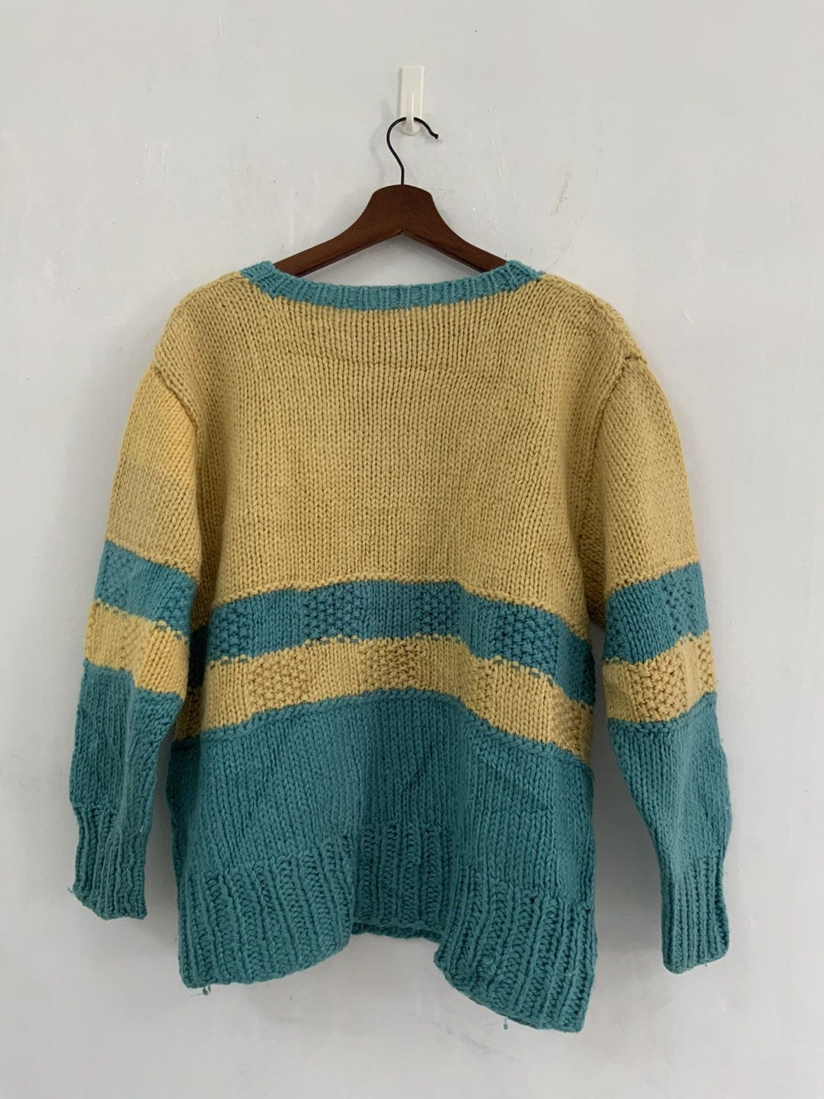 Japanese Brand Handmade Knitwear Cross Stitch Sweatshirt Size US M / EU 48-50 / 2 - 2 Thumbnail