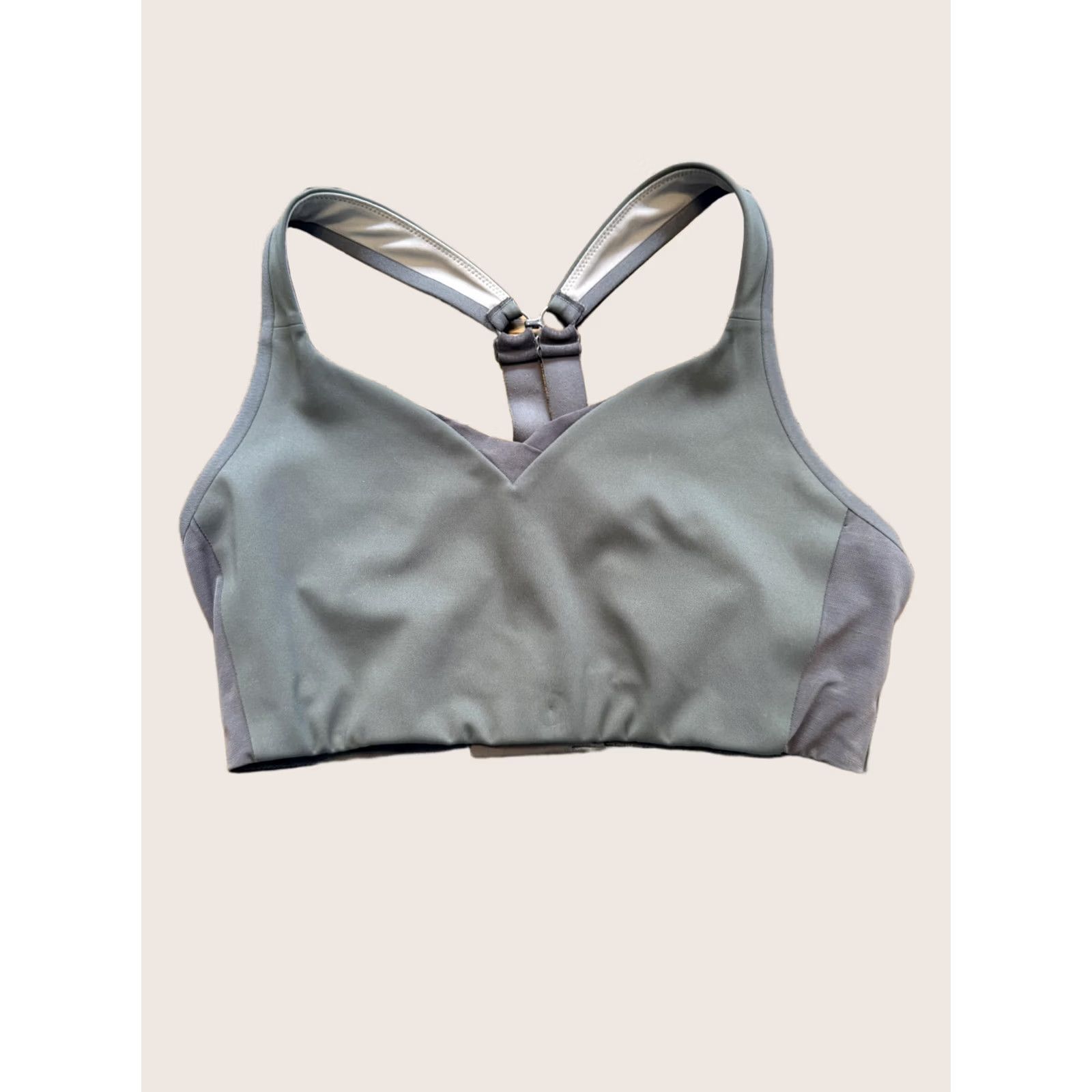 Brooks Brooks Sports Bra Womens Medium Gray Racerback Running Gym Adjustable Hook Eye Size ONE SIZE - 1 Thumbnail