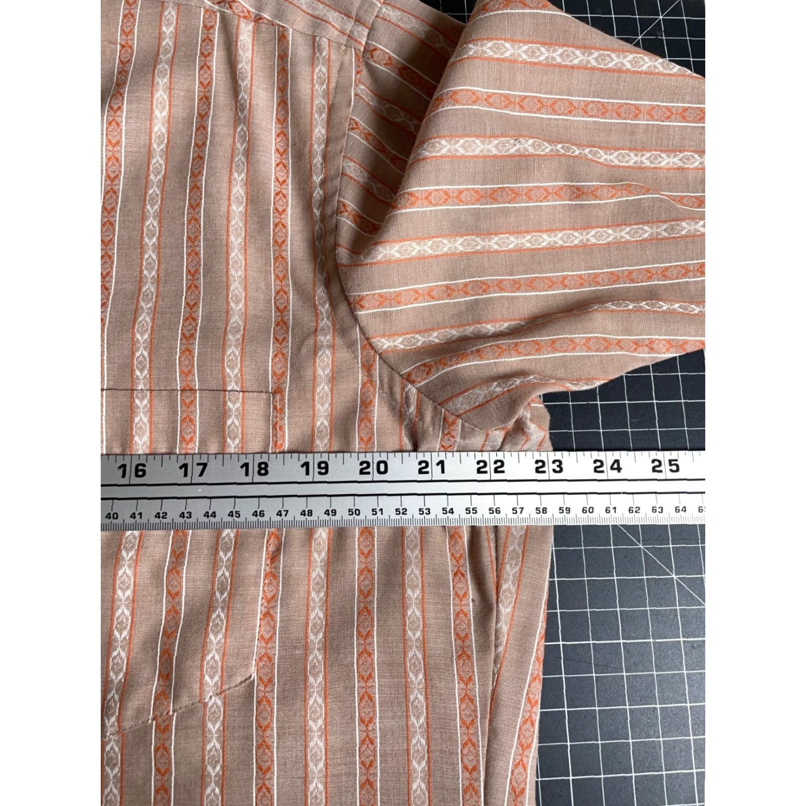 Vintage VINTAGE Donegal Shirt Mens Large Brown Geometric Stripe Cotton Blend Big Collar Shirt Size US L / EU 52-54 / 3 - 5 Thumbnail