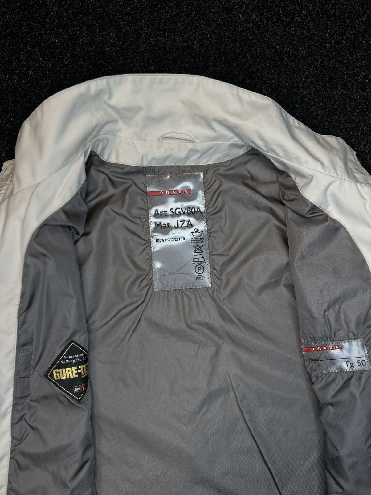 Prada Prada Vintage Sport Gore-Tex Jacket (Red Tab) Size US M / EU 48-50 / 2 - 17 Thumbnail