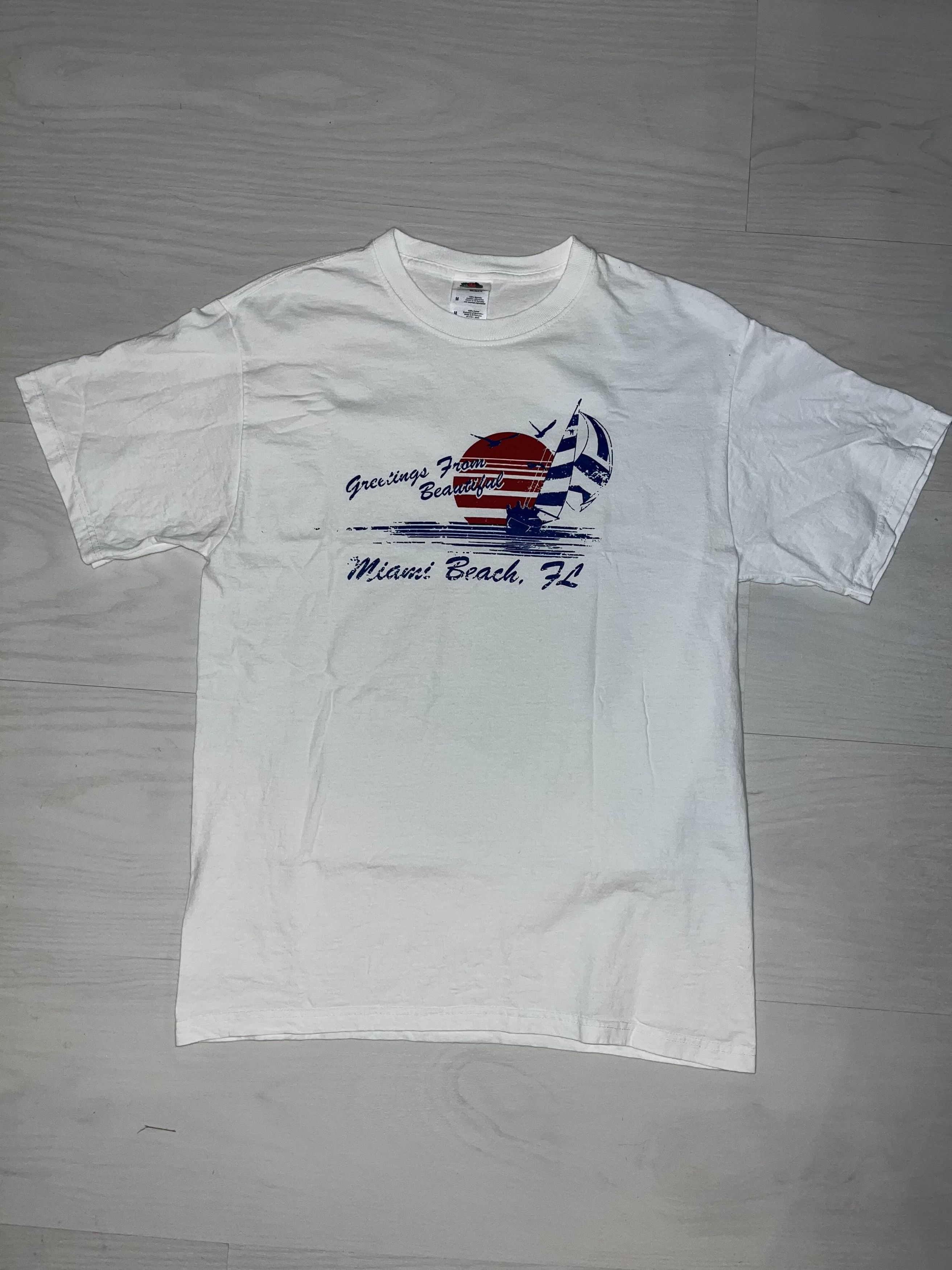 Vacation × Vintage Y2K Miami Beach Florida Tourist Graphic Tee Size US M / EU 48-50 / 2 - 2 Thumbnail