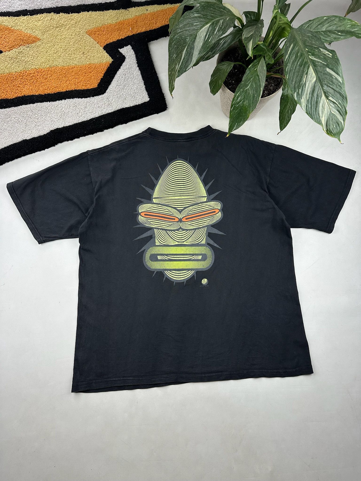 Vintage Vintage 90s acid Print cyber terrorist T shirt techno rave Size US XL / EU 56 / 4 - 1 Thumbnail