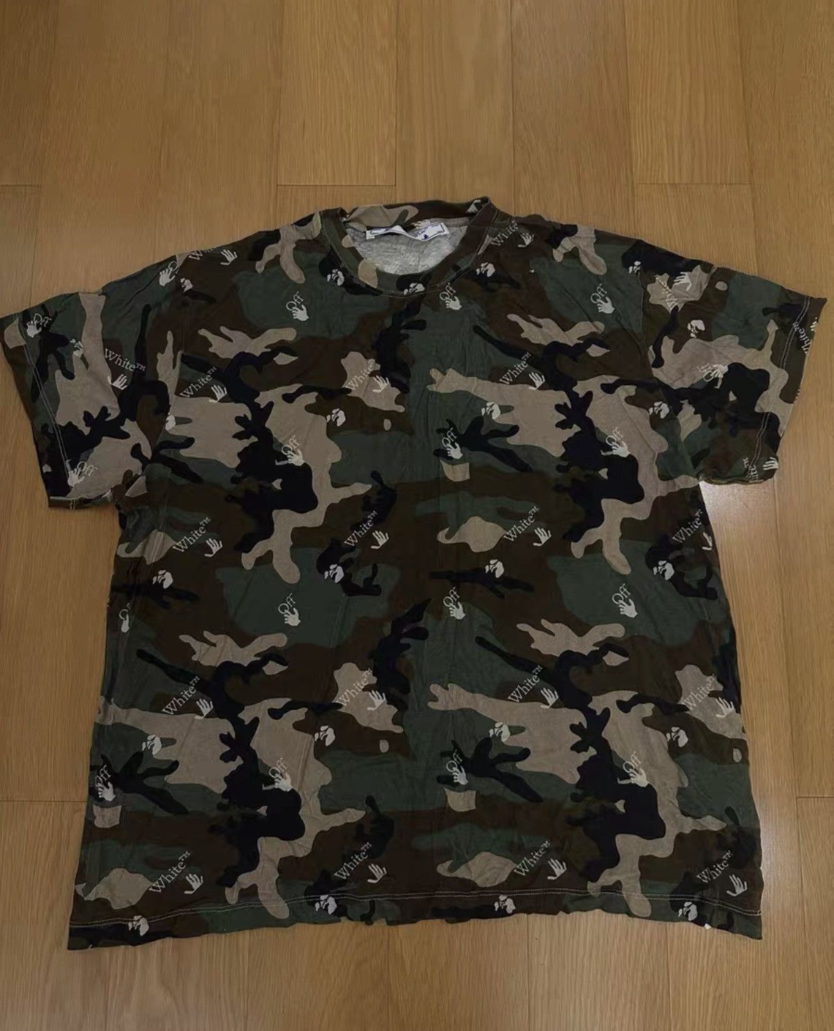 Off-White Off-White Camouflage T-Shirt Size US S / EU 44-46 / 1 - 1 Thumbnail