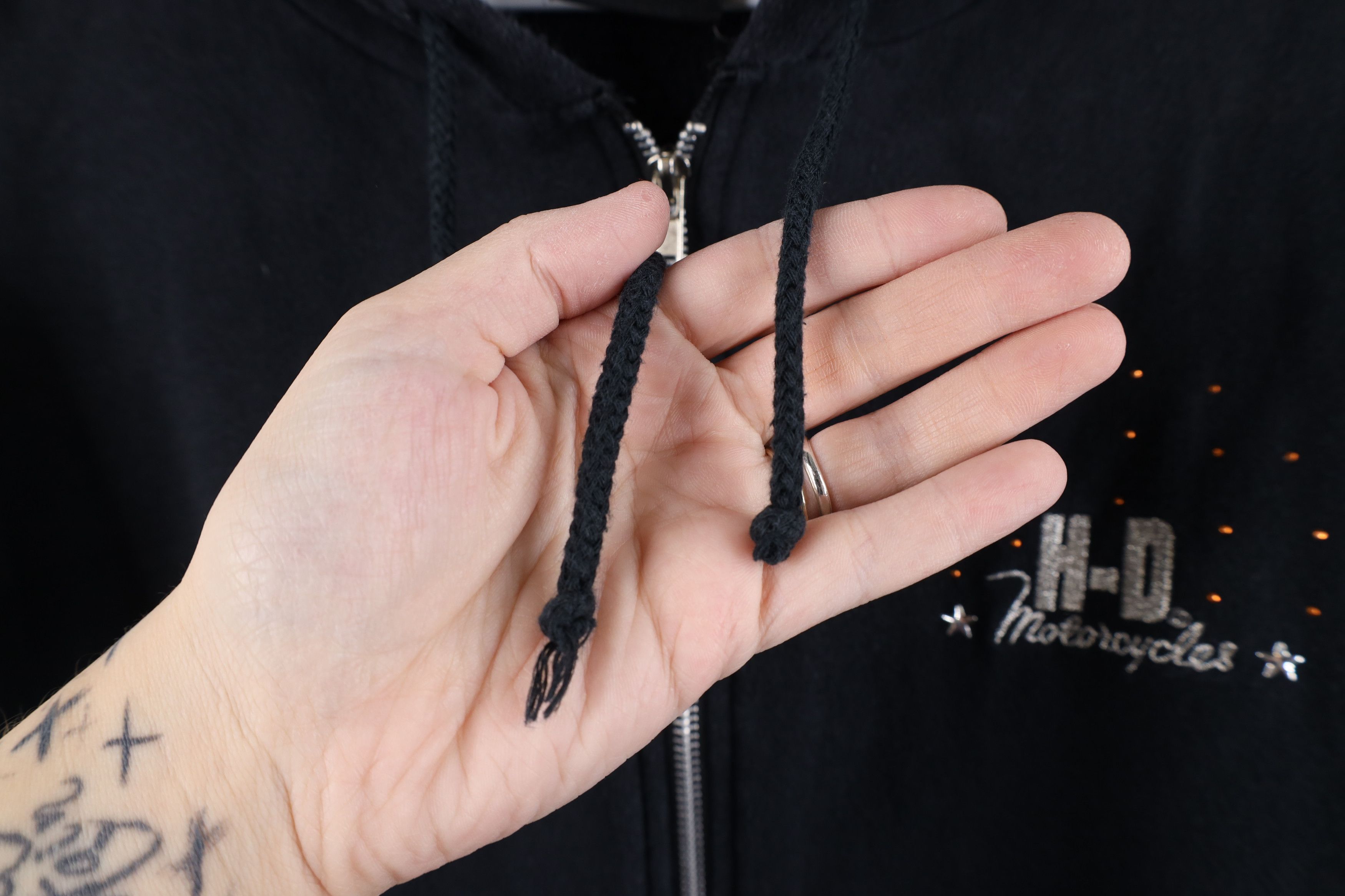 Harley Davidson Vintage Y2K Harley Davidson Spell Out Sequin Full Zip Hoodie Size XL / US 12-14 / IT 48-50 - 5 Thumbnail