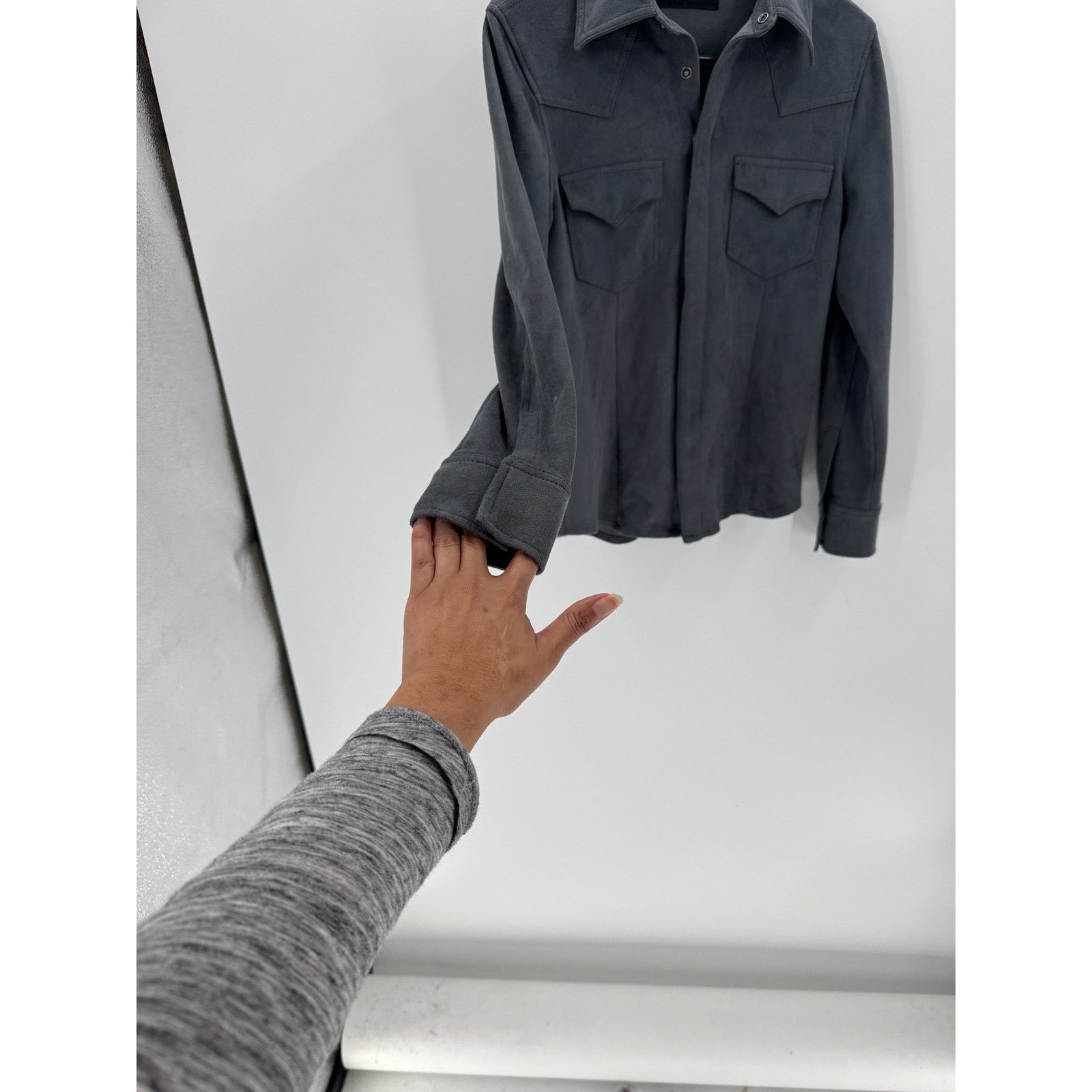 Other Sold Design Lab micro suede button down size S western Size S / US 4 / IT 40 - 3 Thumbnail
