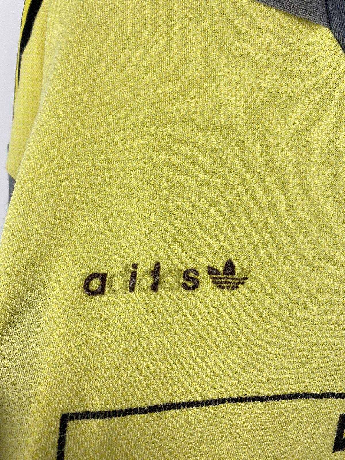 Adidas Vintage Adidas Winterthur 1980s #3 Ventex Soccer Jersey PSG Size US M / EU 48-50 / 2 - 4 Thumbnail
