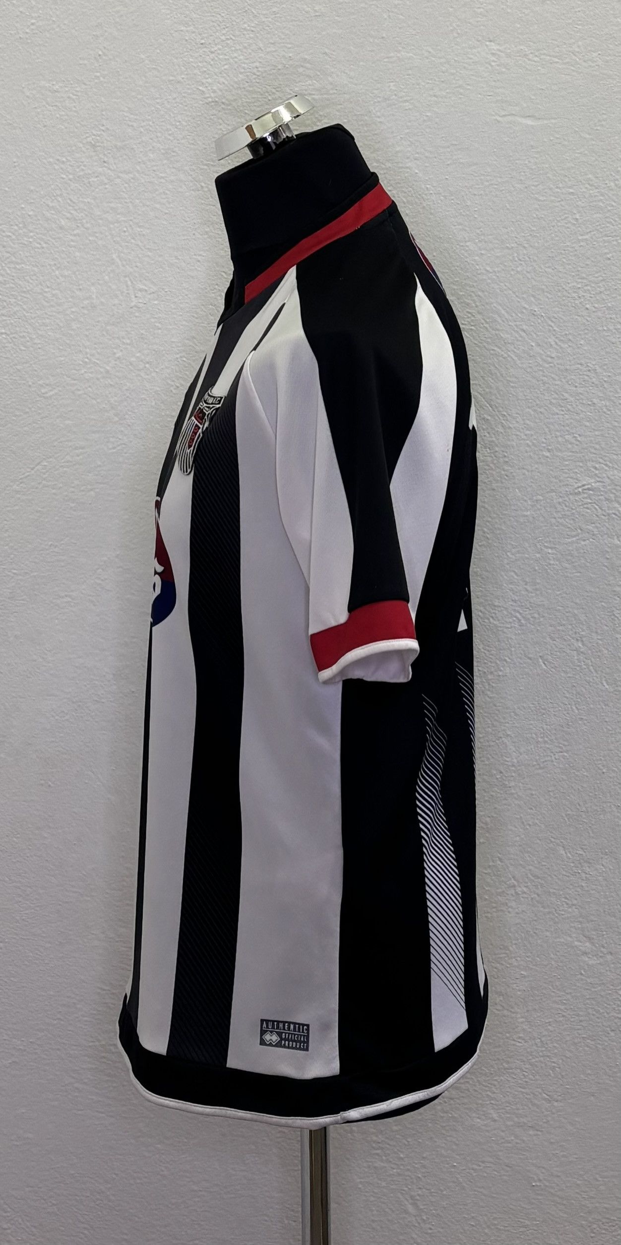 Errea Grimsby Town 2017/2018 #14 Errea Football Jersey Size L Size US L / EU 52-54 / 3 - 3 Thumbnail