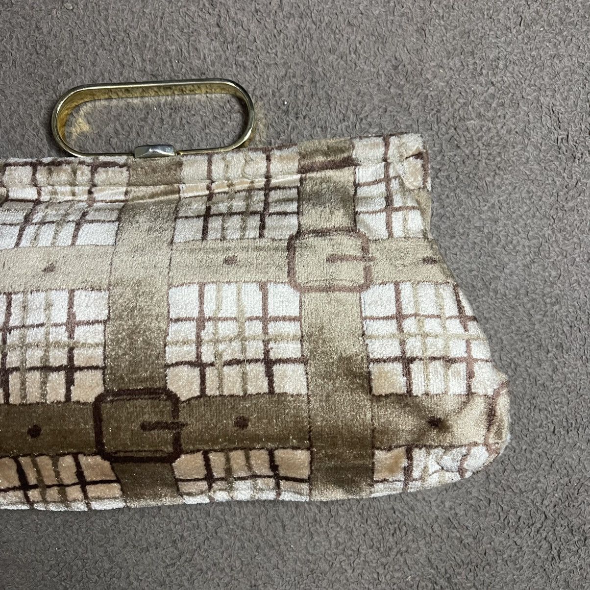 Roberta di Camerino × Vintage OFFER‼️Vintage 1970s Roberta di Camerino Velvet Handbag Size ONE SIZE - 8 Thumbnail