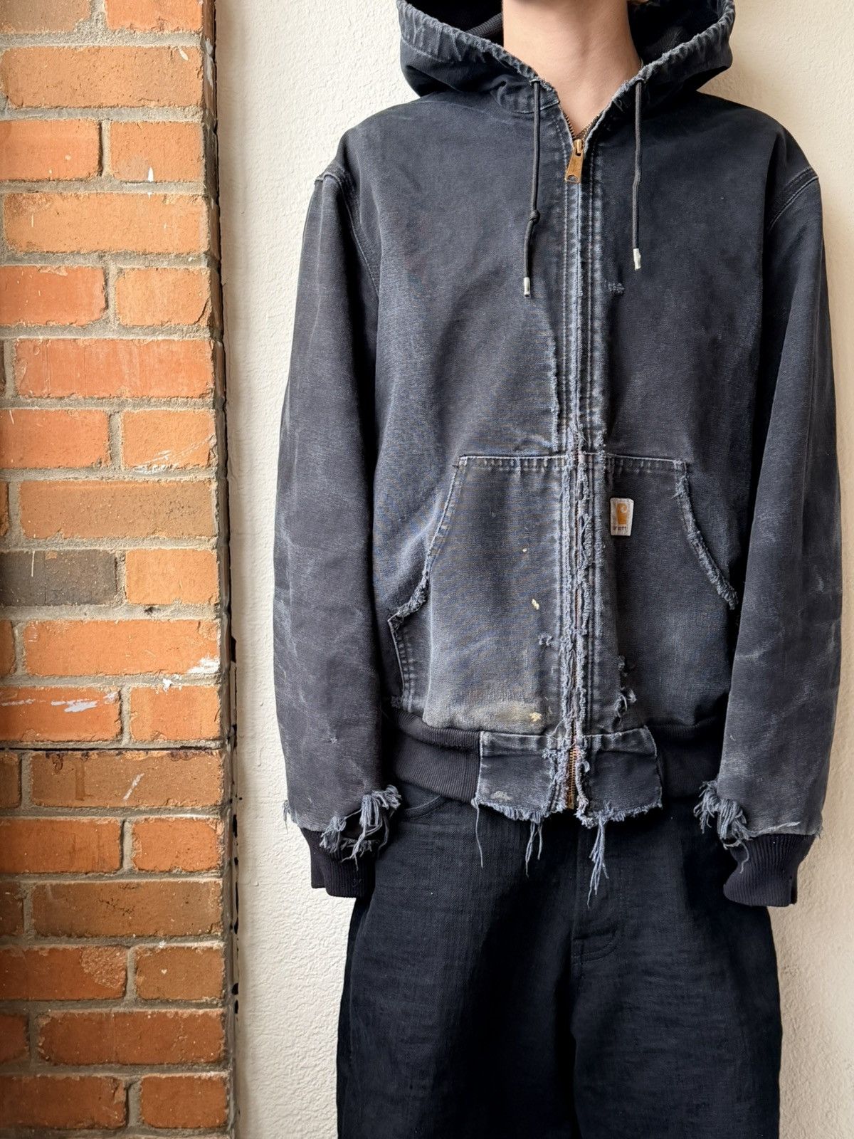 Carhartt Carhartt Distressed Work Wear Jacket Size US L / EU 52-54 / 3 - 1 Thumbnail