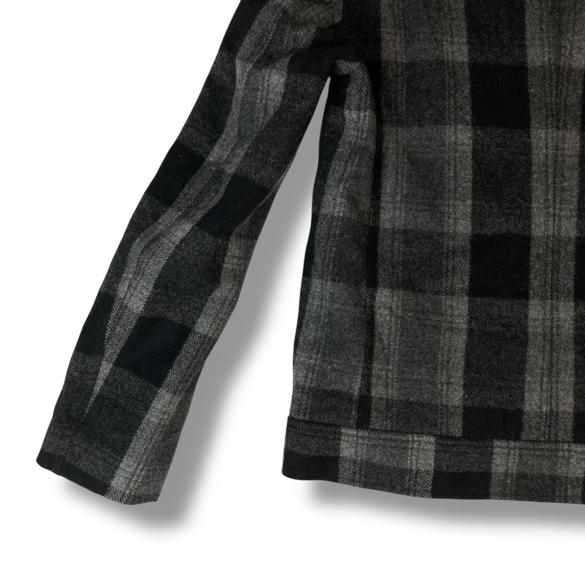 Issey Miyake 🇯🇵 VINTAGE SHIPS JET BLUE PLAID WOOL HOODED JACKET Size US S / EU 44-46 / 1 - 6 Thumbnail