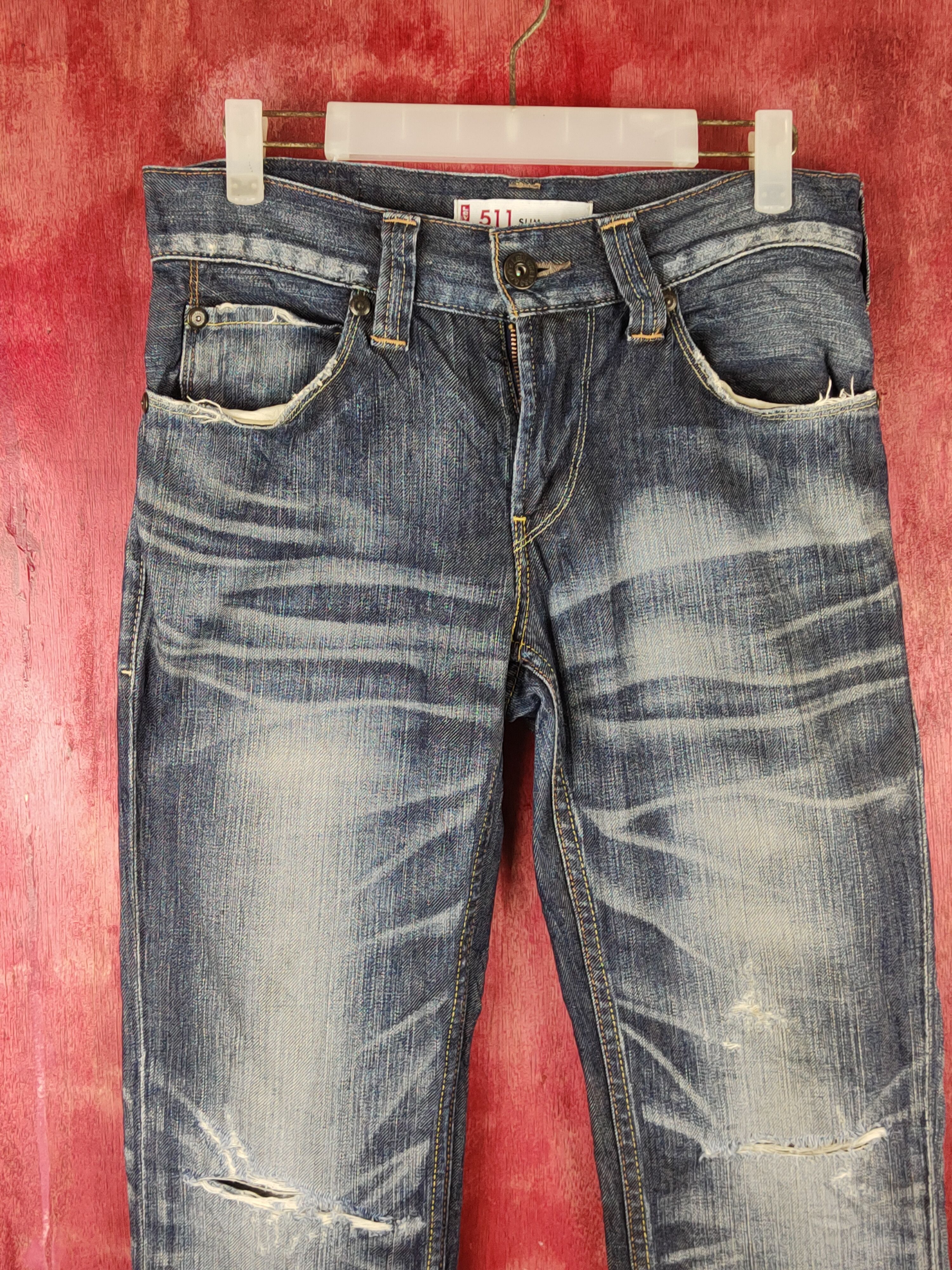 Levi's 511 Levi's Dark Blue Distressed ripped vintage Denim #S1534 Size US 30 / EU 46 - 2 Thumbnail