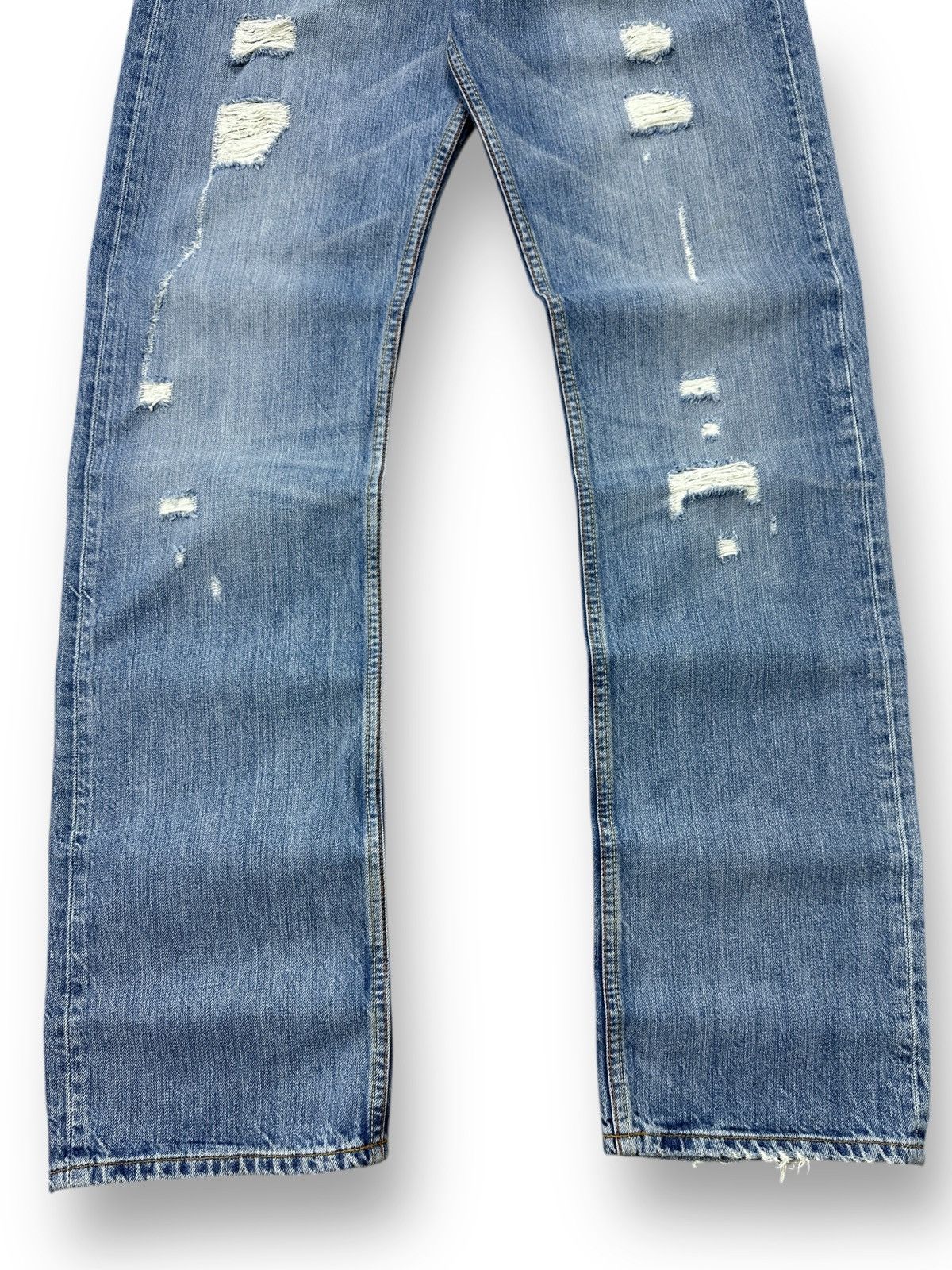 Levi's Vintage 00’s Levis Jeans Ripped Distressed Denim W33 L36 Size US 33 - 3 Thumbnail