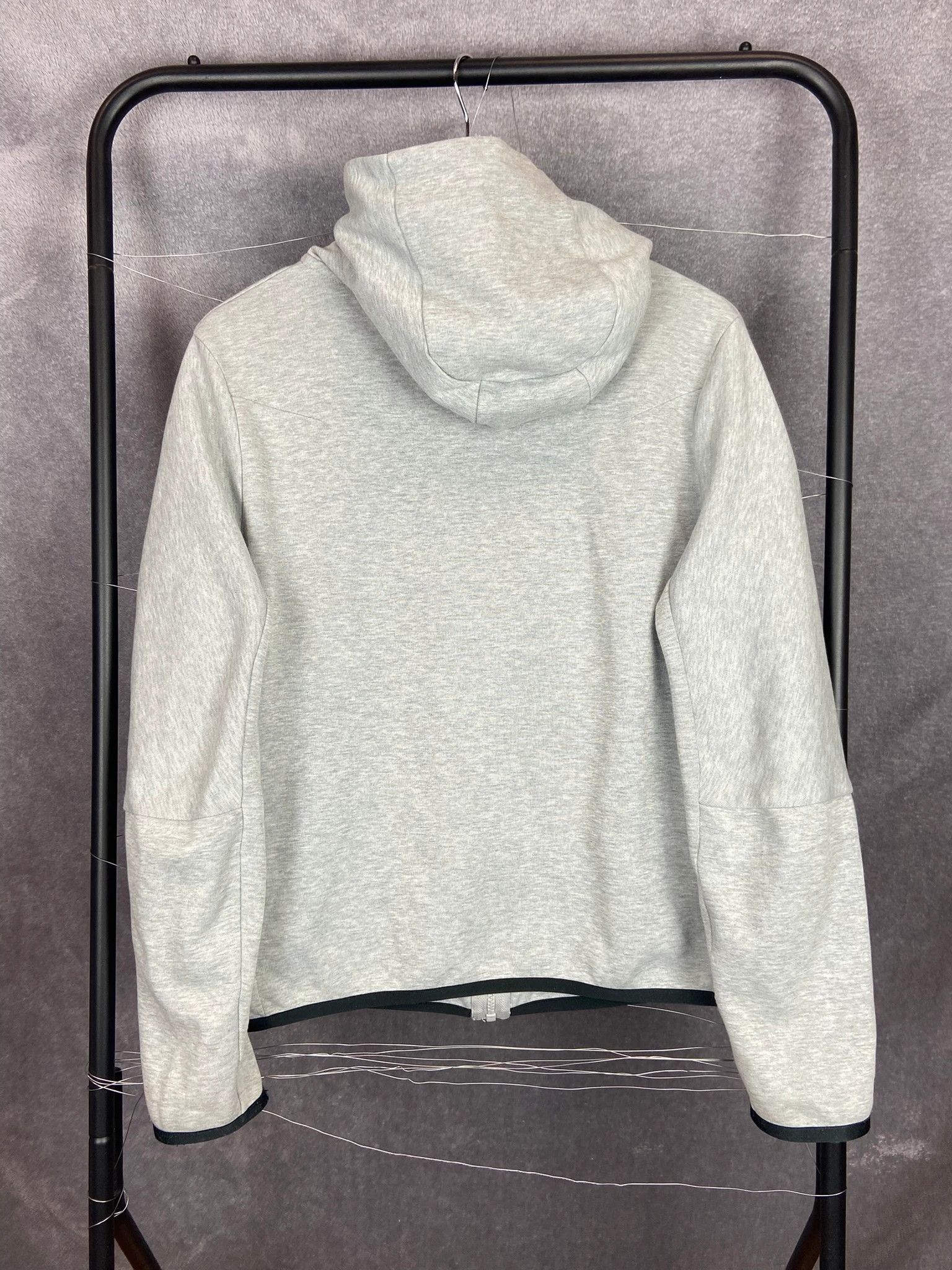 Nike Nike Tech Fleece Hoodie Gray Size S Size US S / EU 44-46 / 1 - 6 Thumbnail