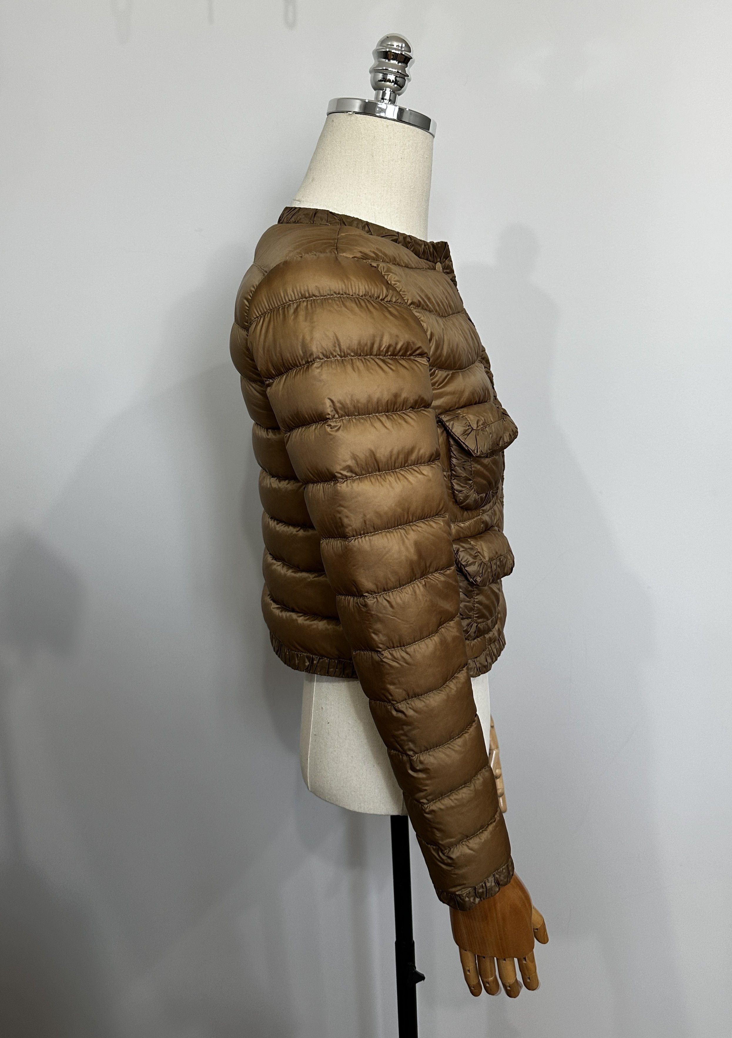 Moncler MONCLER Eden Light Down Jacket Size2 XS-S Beige Luxury Brand Size S / US 4 / IT 40 - 6 Thumbnail