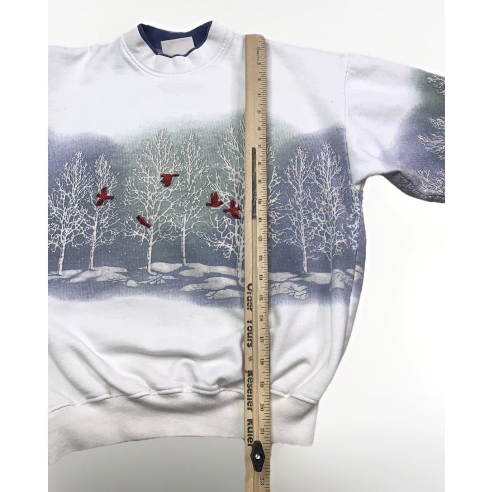 Vintage VINTAGE Art Unlimited Winter Wrap Around Graphic Grandma Sweatshirt Womens Small Size S / US 4 / IT 40 - 4 Thumbnail