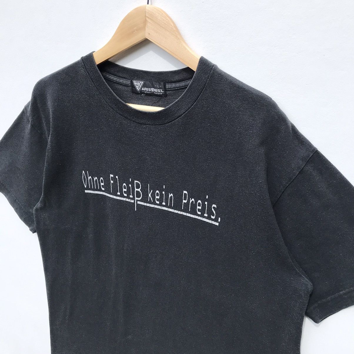 Vintage Vintage Aristrist Geborene Kampfer Tee Cyber Sex Art Size US M / EU 48-50 / 2 - 6 Thumbnail