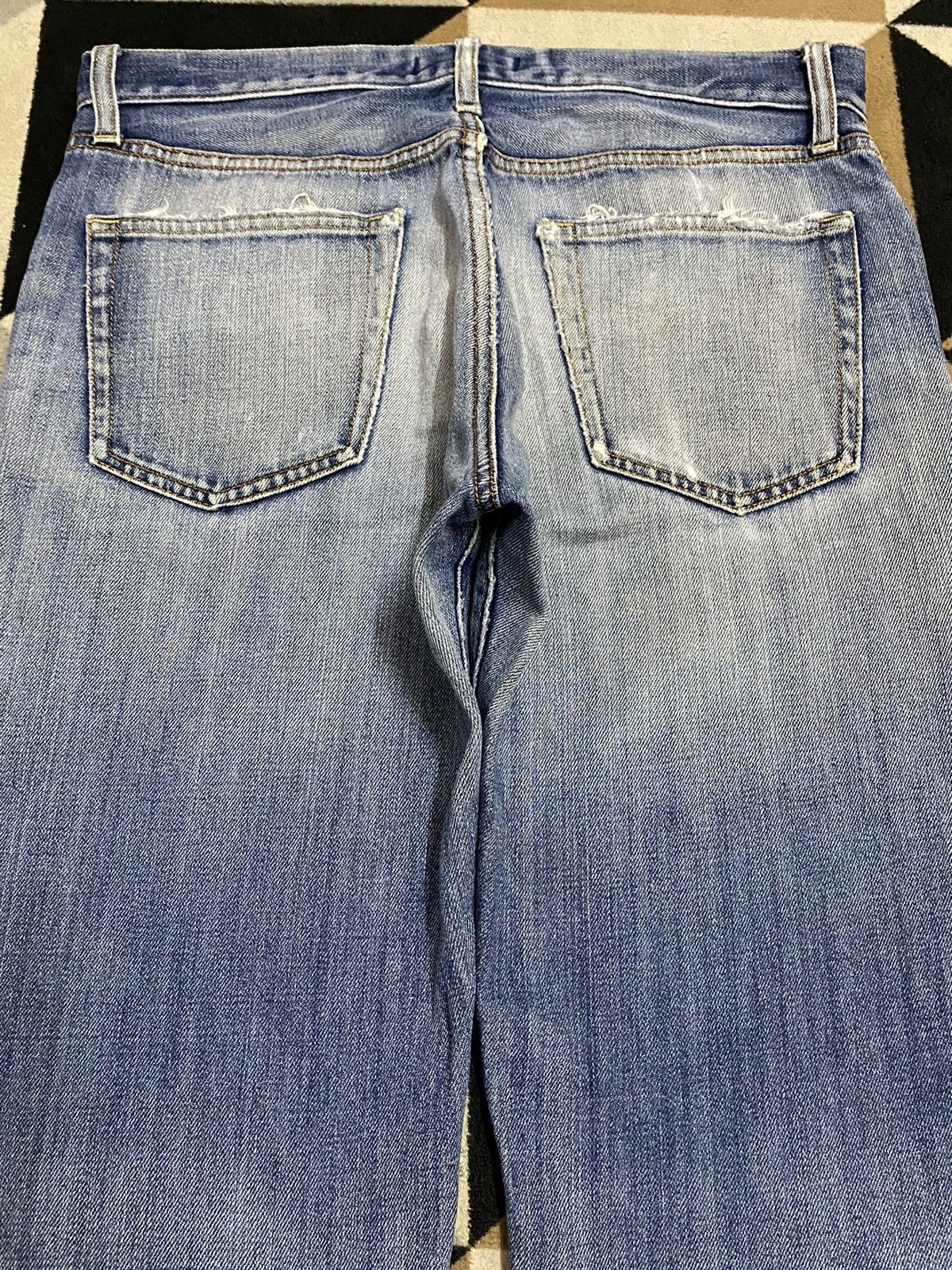 Japanese Brand Vintage Uniqlo Blue Wash Distressed Jeans Size US 32 / EU 48 - 4 Thumbnail
