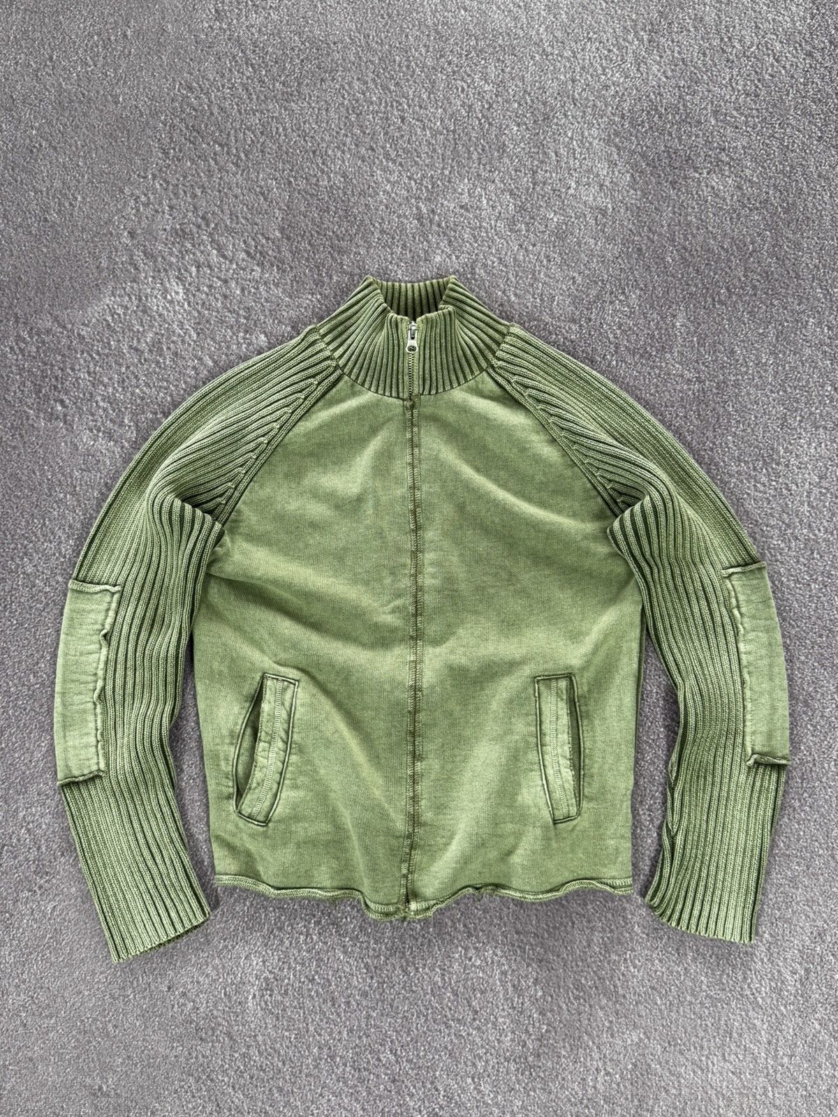 Japanese Brand 00s Japanese Brand Y2K Distressed Zip-Up Sweater Size M / US 6-8 / IT 42-44 - 1 Thumbnail