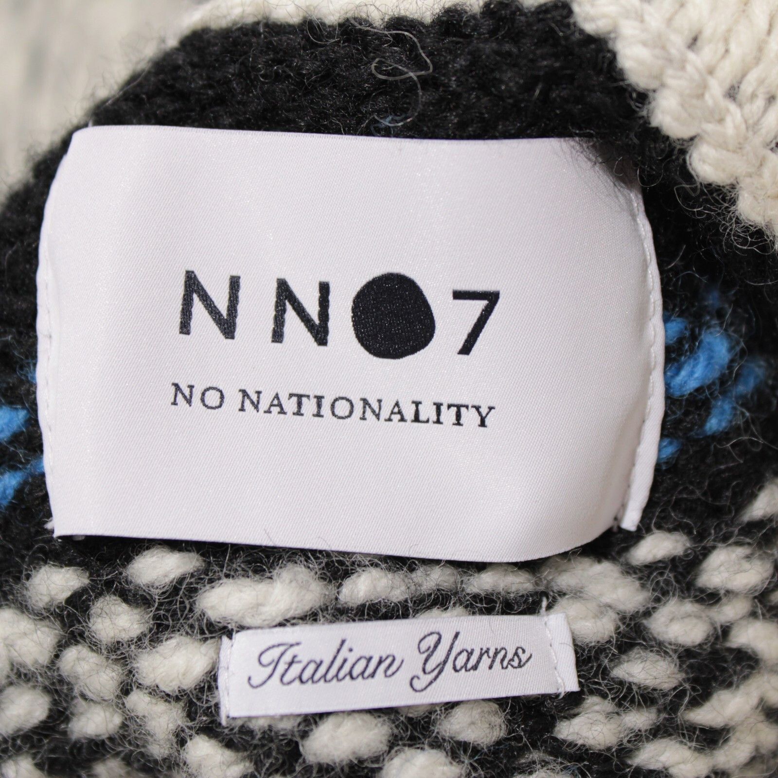 Other No Nationality Sweater Size US L in Blue Size US L / EU 52-54 / 3 - 9 Thumbnail