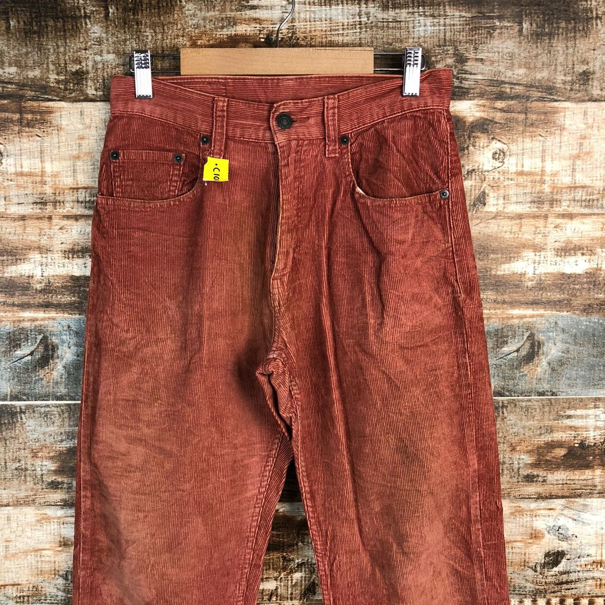 Levi's DL Levis 557 Red Corduroy vintage Pants #C101 Size US 27 - 4 Thumbnail