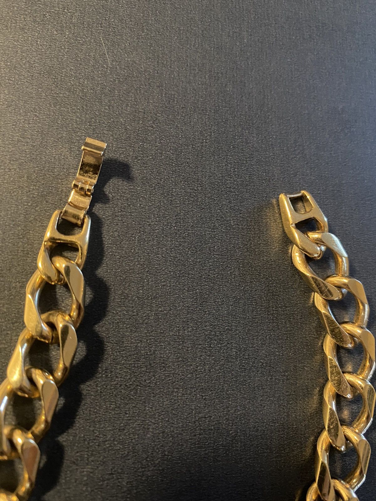 Jewelry Hollow Cuban Bracelet Gold Plated 9" Size ONE SIZE - 10 Thumbnail
