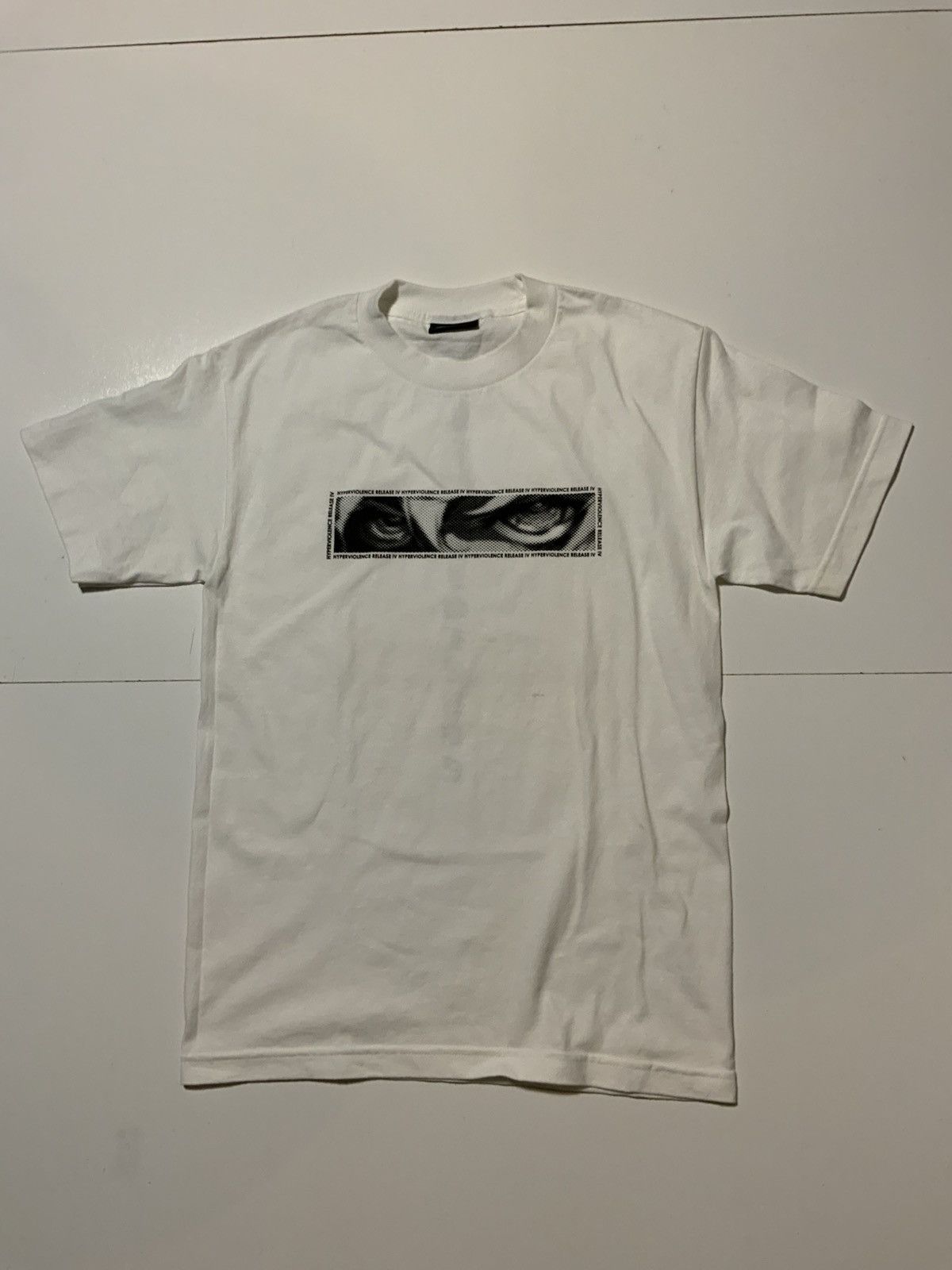 Other The HYV Hyperviolence Release IV Anime Punk Graphic T-Shirt Size US S / EU 44-46 / 1 - 3 Thumbnail