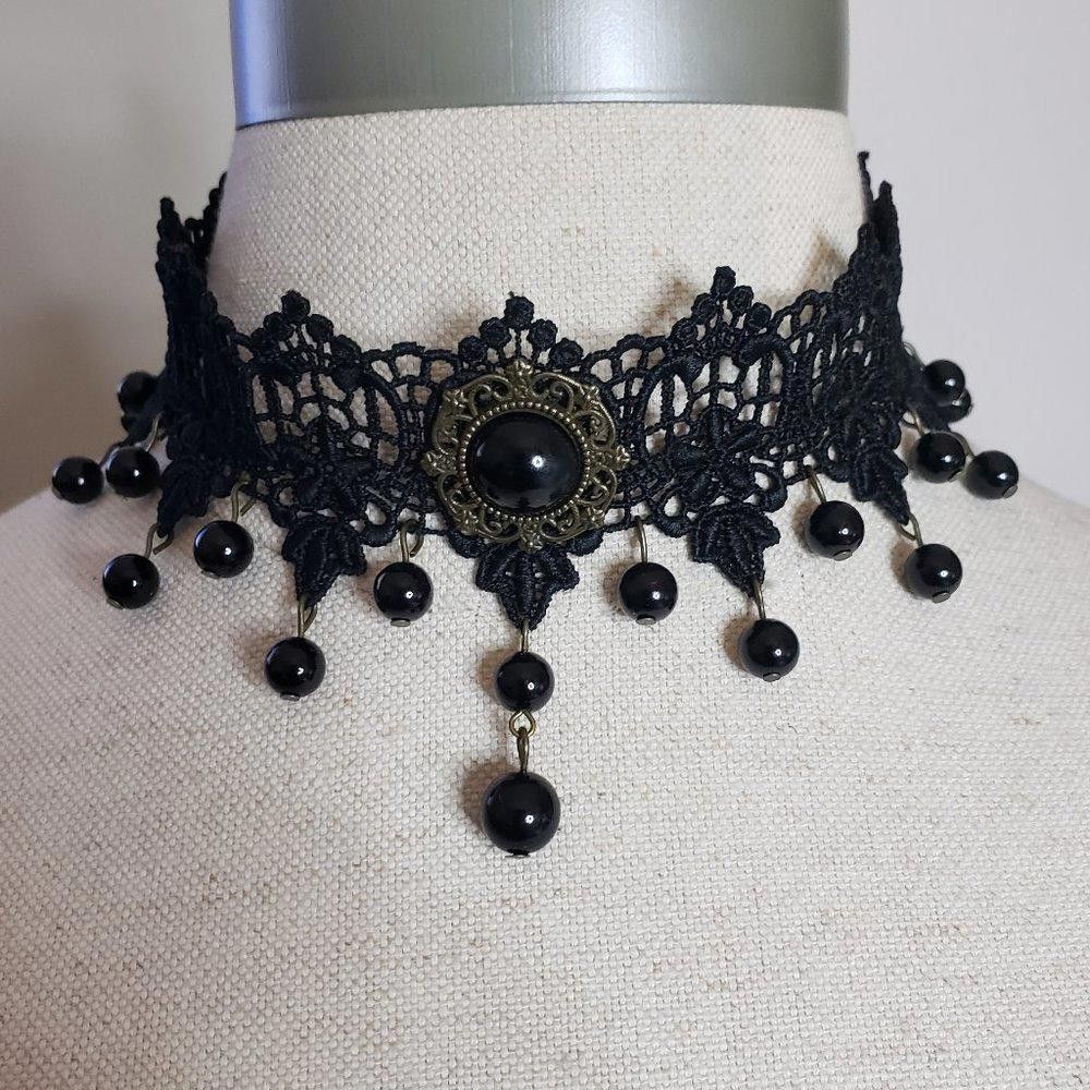 Designer Vintage Black Lace & Bead Choker-Small Size ONE SIZE - 1 Thumbnail
