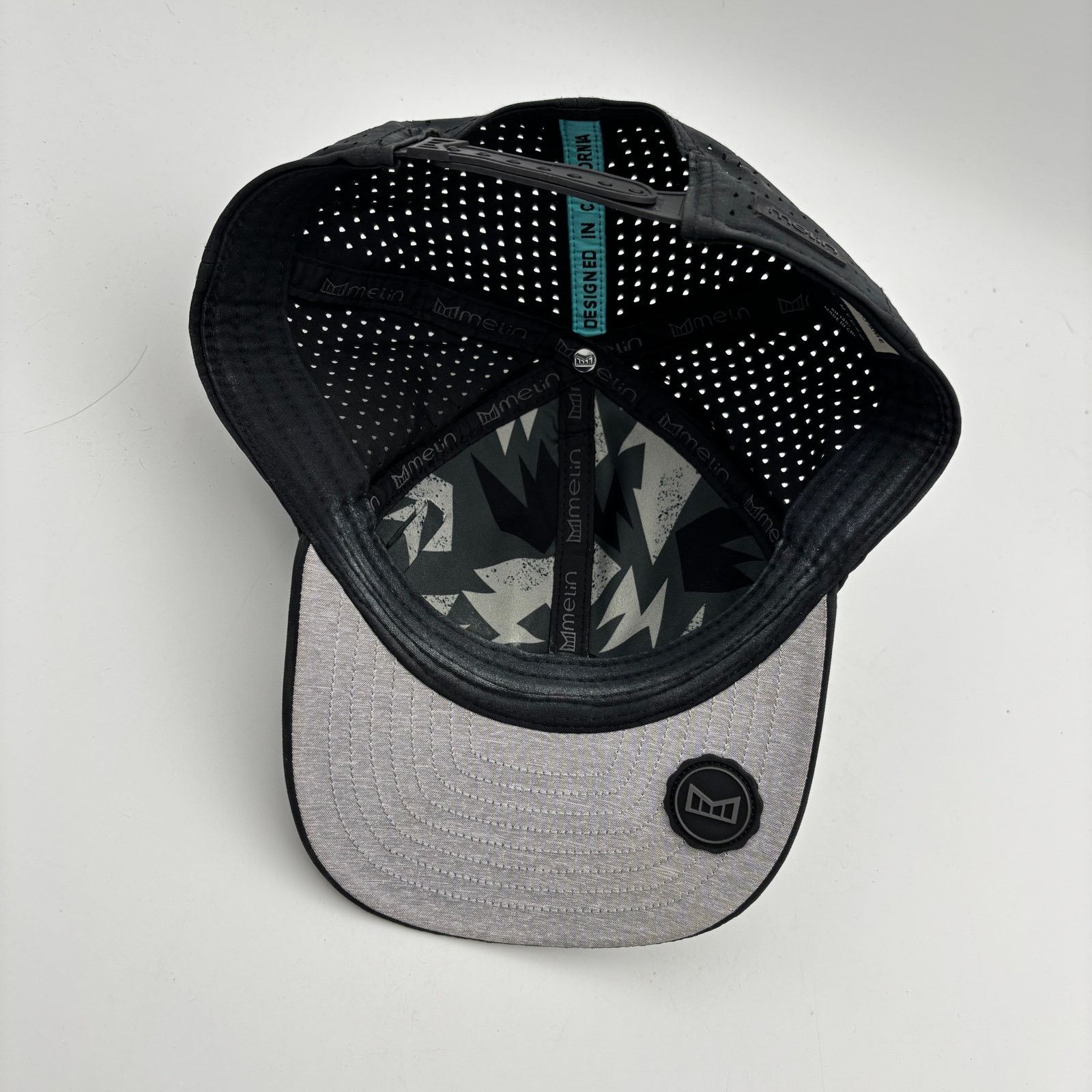 melin Melin A-Game Hydro Performance Snapback Hat Men's CL Size ONE SIZE - 7 Thumbnail