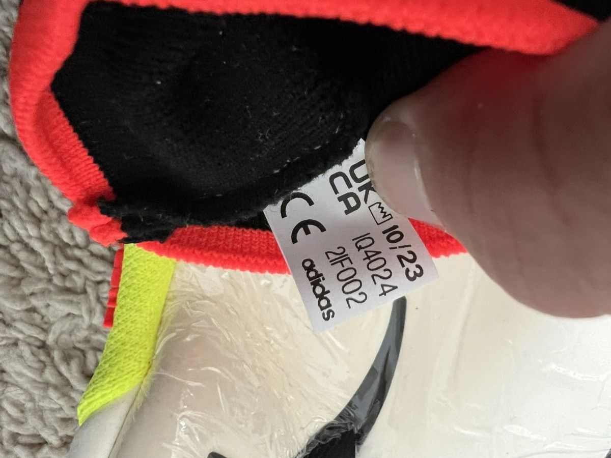 Adidas adidas PREDATOR PRO GL P GOALKEEPER Gloves Solar Yellow $160 Size ONE SIZE - 9 Thumbnail