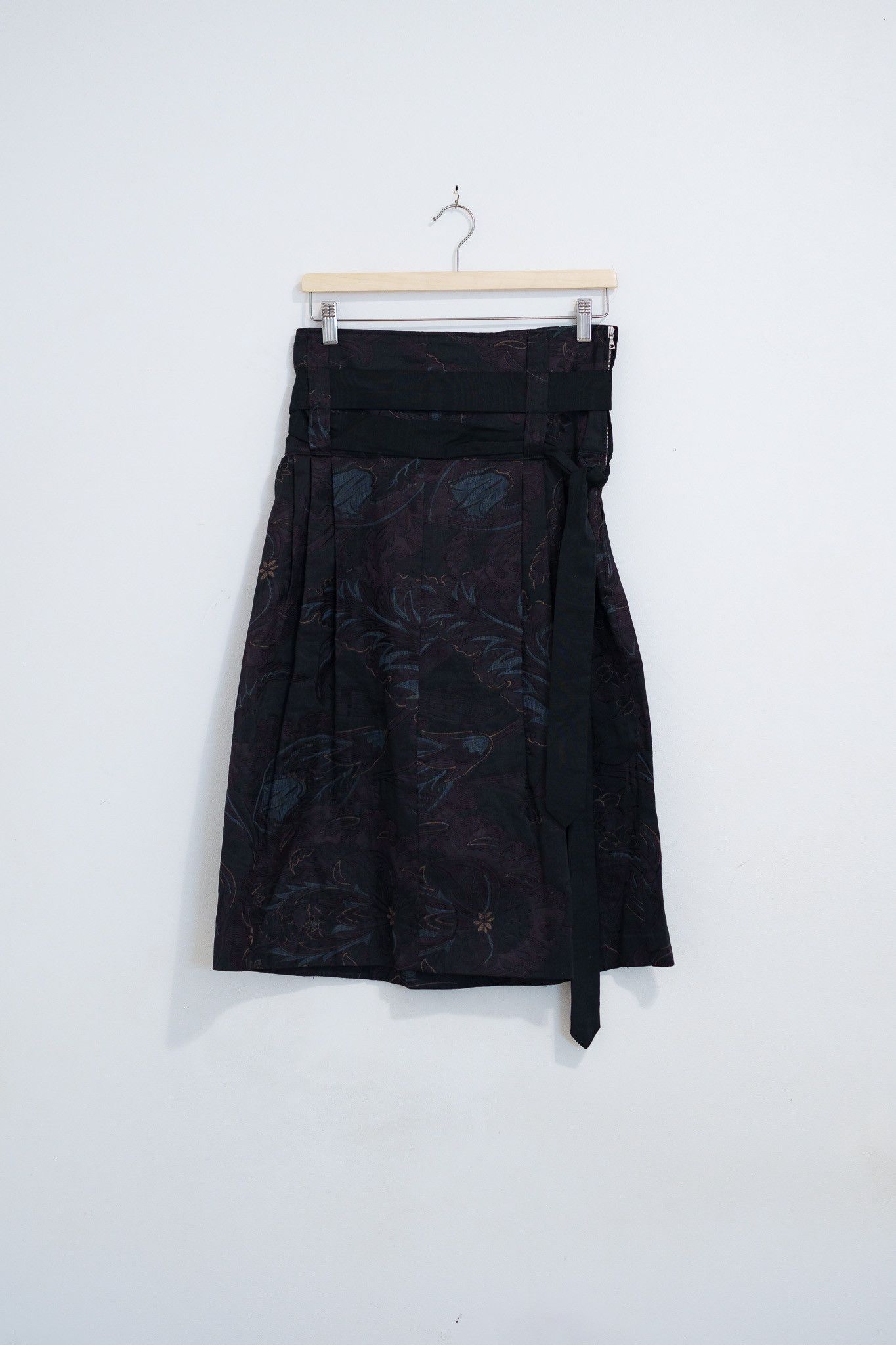 Dries Van Noten Dries Van Noten Jacquard Print Skirt Size 30" / US 8 / IT 44 - 1 Thumbnail